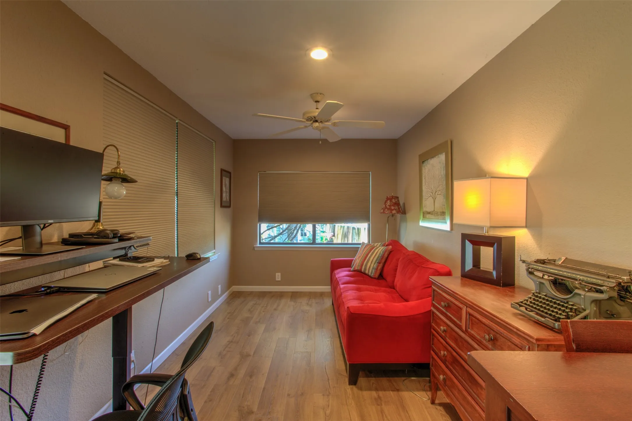 Single Family Residence For Sale in Wise County , 371 County Road 4874, Newark, Texas 76071, 4 Bedroom, 3 Bathroom, 2 Garage spaces, 2,611 Sqft, built in 1985, mls#21322183, Real Estate Agent in Newark, Homes For Sale in Wise county, Homes For Sale in Newark, Realtor in Newark Texas, Real Estate Brokerage Independent Realty Texas, Luminita Cordes Realtor