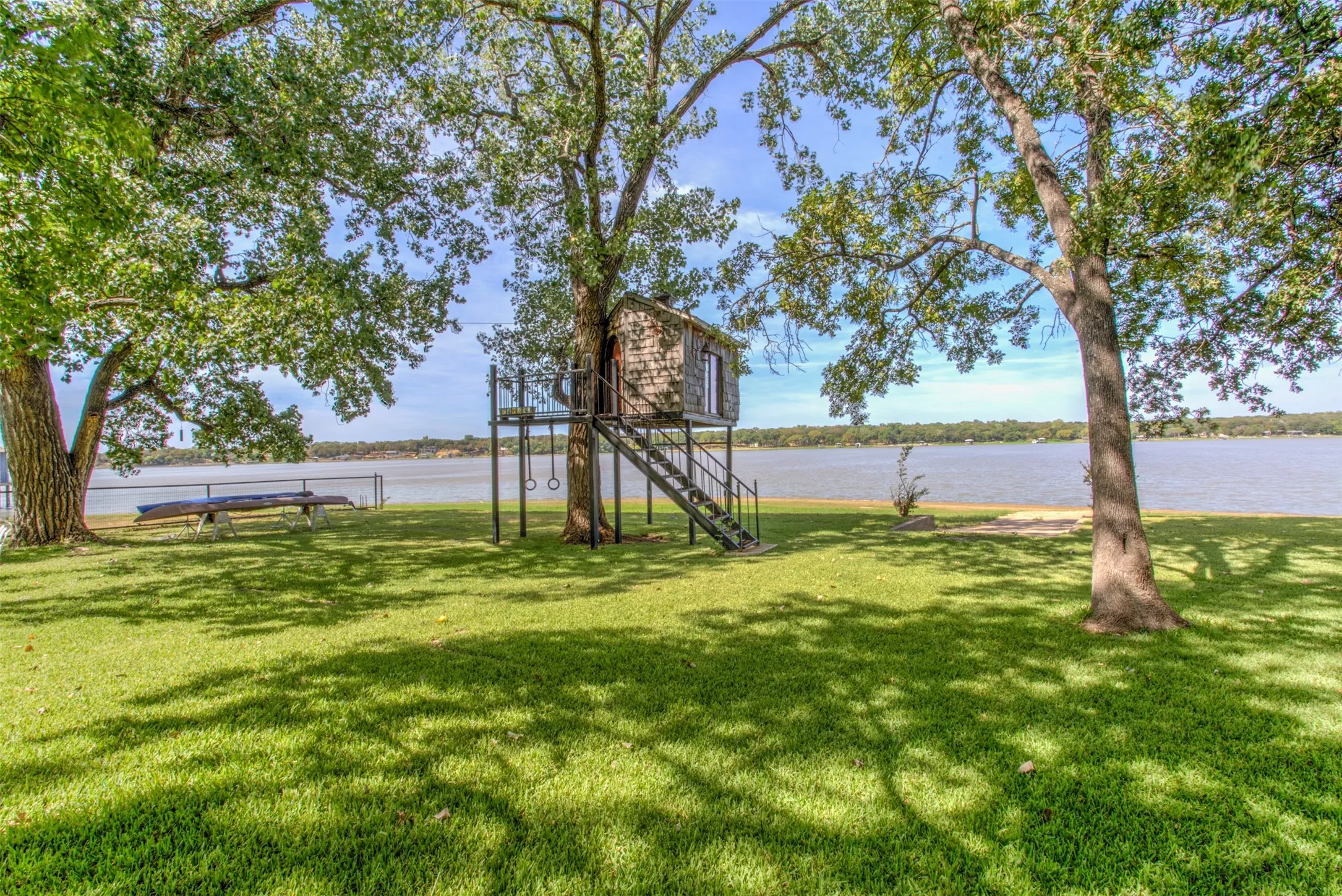 Single Family Residence For Sale in Wise County , 371 County Road 4874, Newark, Texas 76071, 4 Bedroom, 3 Bathroom, 2 Garage spaces, 2,611 Sqft, built in 1985, mls#21322183, Real Estate Agent in Newark, Homes For Sale in Wise county, Homes For Sale in Newark, Realtor in Newark Texas, Real Estate Brokerage Independent Realty Texas, Luminita Cordes Realtor