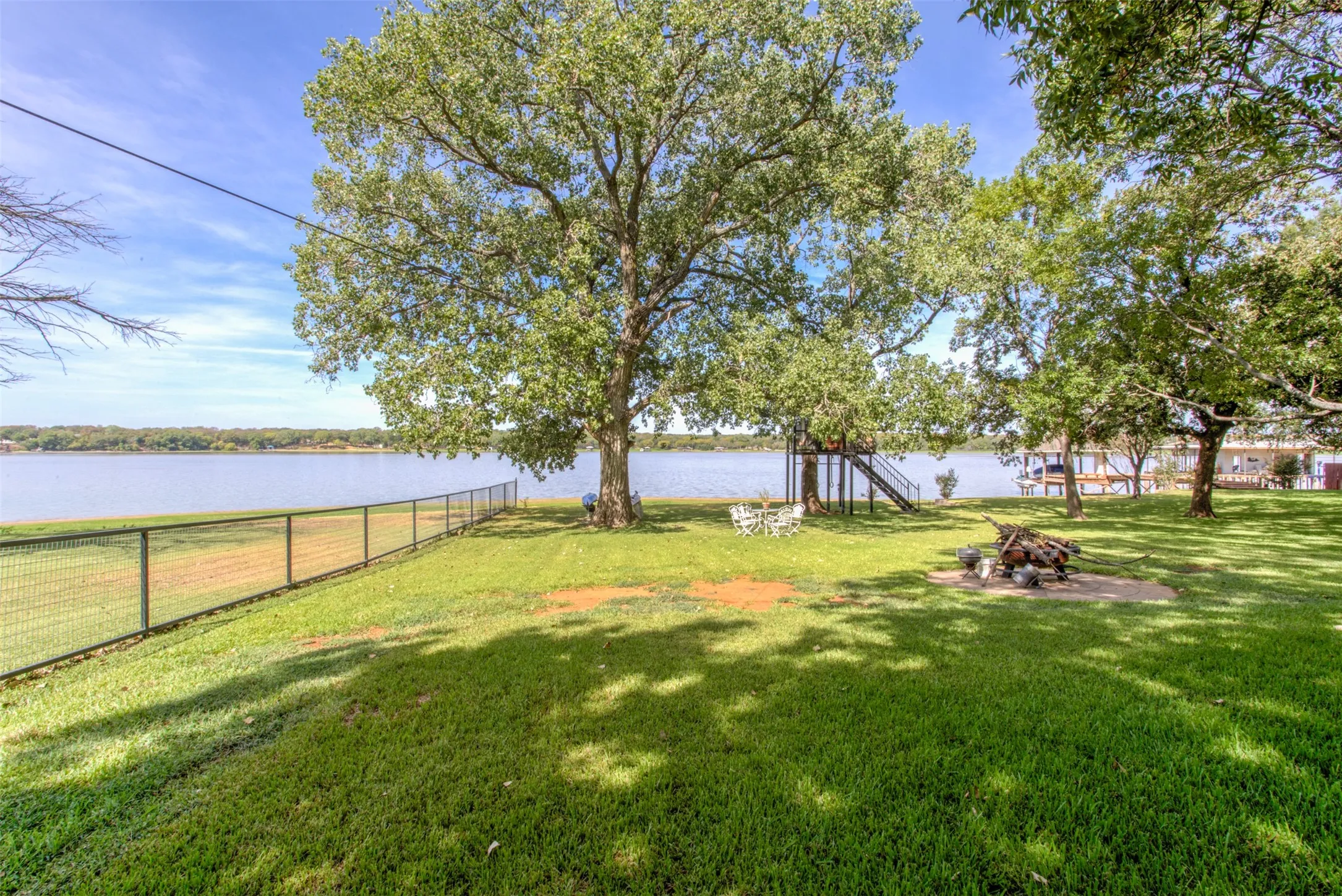 Single Family Residence For Sale in Wise County , 371 County Road 4874, Newark, Texas 76071, 4 Bedroom, 3 Bathroom, 2 Garage spaces, 2,611 Sqft, built in 1985, mls#21322183, Real Estate Agent in Newark, Homes For Sale in Wise county, Homes For Sale in Newark, Realtor in Newark Texas, Real Estate Brokerage Independent Realty Texas, Luminita Cordes Realtor