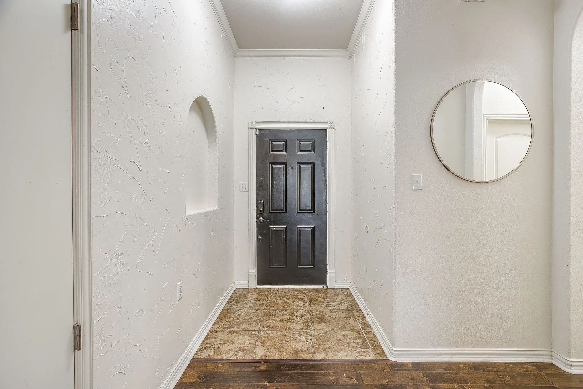 Single Family Residence For Sale in Tarrant County , 1325 Sierra Blanca Drive, Fort Worth, Texas 76028, 3 Bedroom, 2 Bathroom, 2 Garage spaces, 1,592 Sqft, built in 2006, mls#21302587, Real Estate Agent in Fort Worth, Homes For Sale in Tarrant county, Homes For Sale in Fort Worth, Realtor in Fort Worth Texas, Real Estate Brokerage Independent Realty Texas, Luminita Cordes Realtor