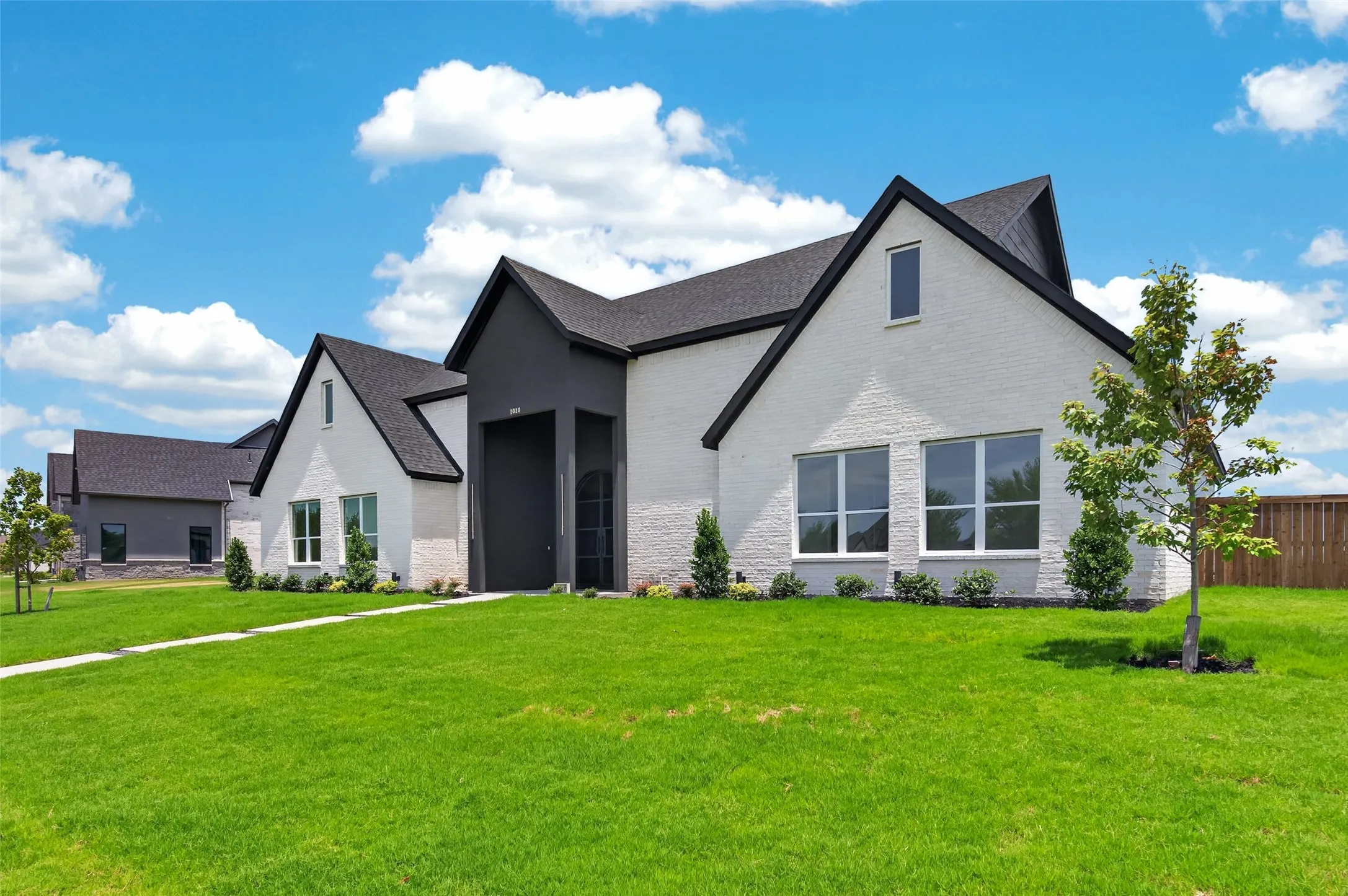 Single Family Residence For Sale in Kaufman County , 1010 Devonshire Drive N, Forney, Texas 75126, 5 Bedroom, 4 Bathroom, 2 Garage spaces, 3,349 Sqft, built in 2026, mls#21322915, Real Estate Agent in Forney, Homes For Sale in Kaufman county, Homes For Sale in Forney, Realtor in Forney Texas, Real Estate Brokerage Independent Realty Texas, Luminita Cordes Realtor