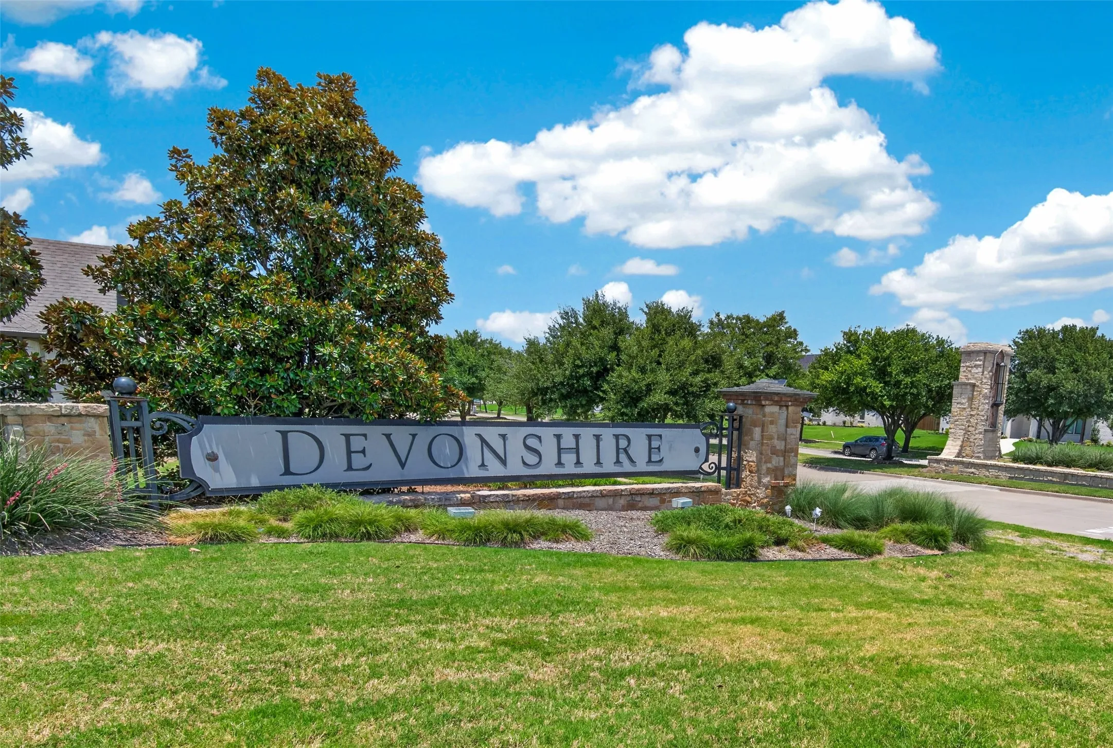 Single Family Residence For Sale in Kaufman County , 1010 Devonshire Drive N, Forney, Texas 75126, 5 Bedroom, 4 Bathroom, 2 Garage spaces, 3,349 Sqft, built in 2026, mls#21322915, Real Estate Agent in Forney, Homes For Sale in Kaufman county, Homes For Sale in Forney, Realtor in Forney Texas, Real Estate Brokerage Independent Realty Texas, Luminita Cordes Realtor