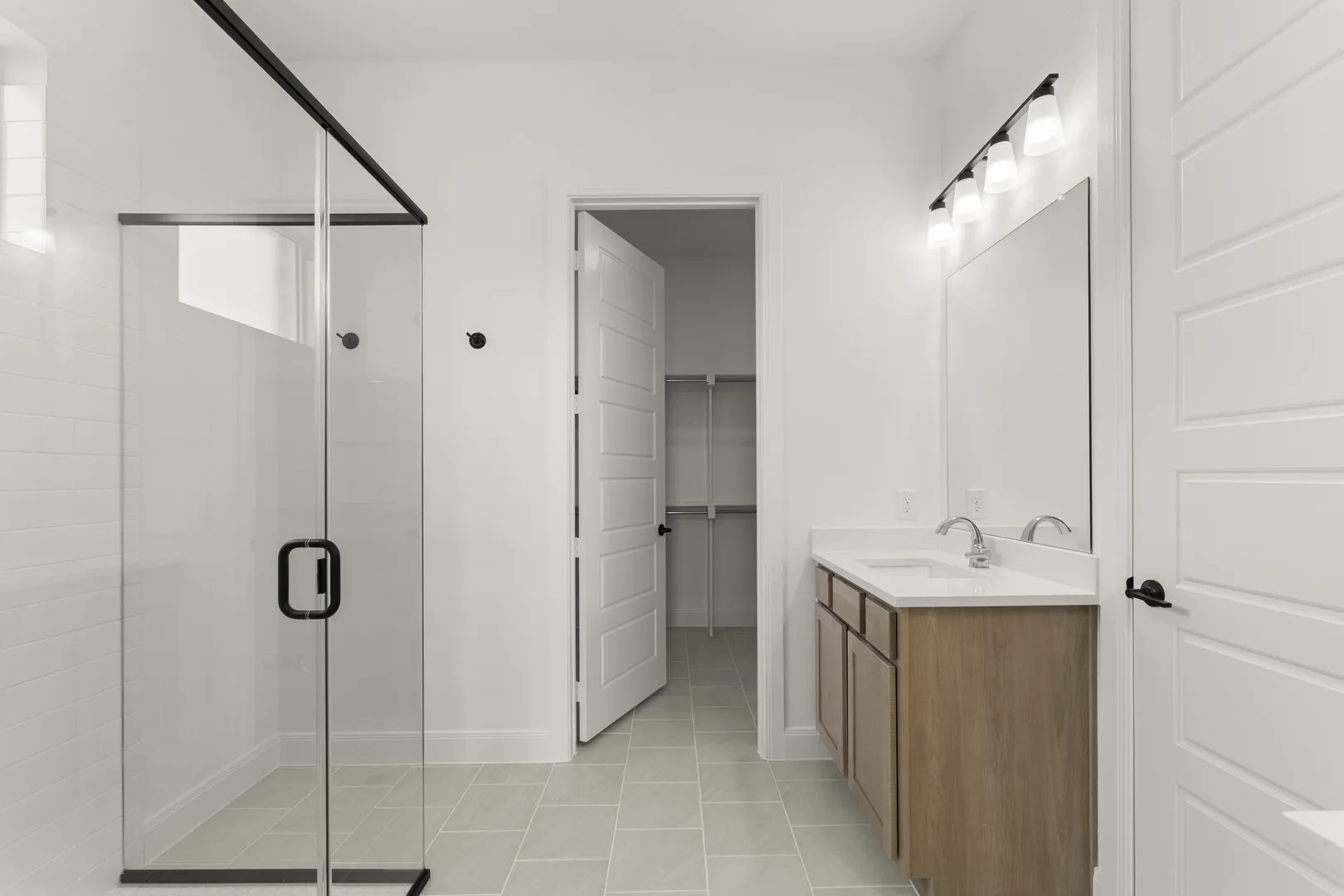 23. 5416 Sundareson - Bath (2)