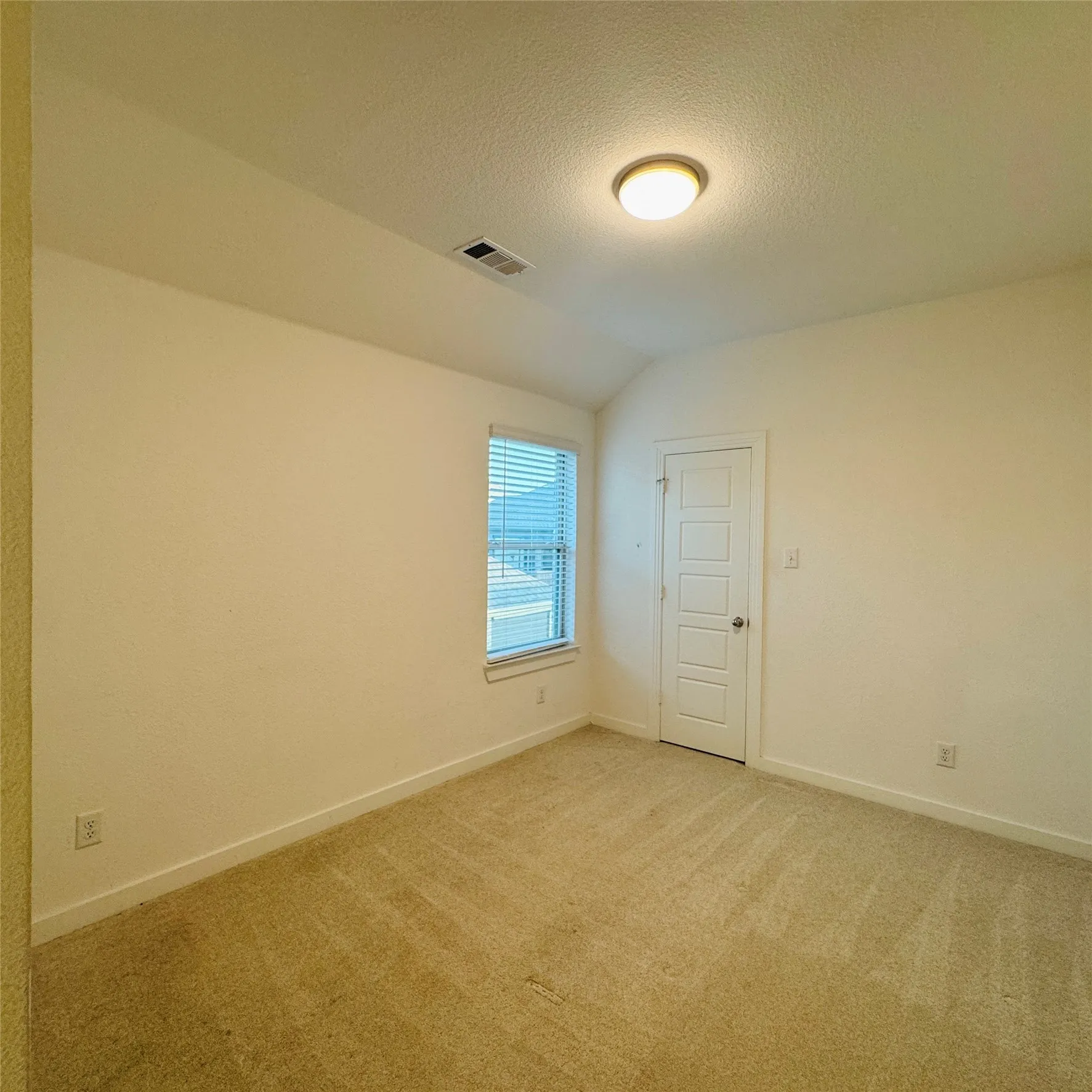 Single Family Residence For Sale in Denton County , 1804 Pelham, Aubrey, Texas 76227, 4 Bedrooms, 4 Bathrooms, 2 Garage spaces, 2,894 Sqft, built in 2023, Price $452,000, mls#21305903, Real Estate Agent in Aubrey, Homes For Sale in Denton county, Homes For Sale in Aubrey, Realtor in Aubrey Texas, Real Estate Brokerage Independent Realty Texas, Luminita Cordes Realtor