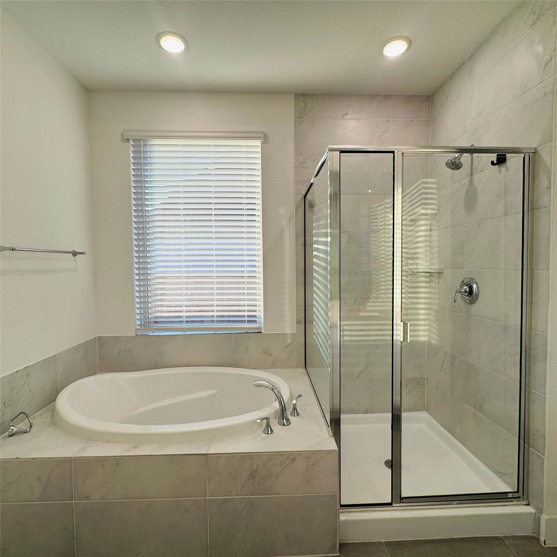 Single Family Residence For Sale in Denton County , 1804 Pelham, Aubrey, Texas 76227, 4 Bedrooms, 4 Bathrooms, 2 Garage spaces, 2,894 Sqft, built in 2023, Price $452,000, mls#21305903, Real Estate Agent in Aubrey, Homes For Sale in Denton county, Homes For Sale in Aubrey, Realtor in Aubrey Texas, Real Estate Brokerage Independent Realty Texas, Luminita Cordes Realtor