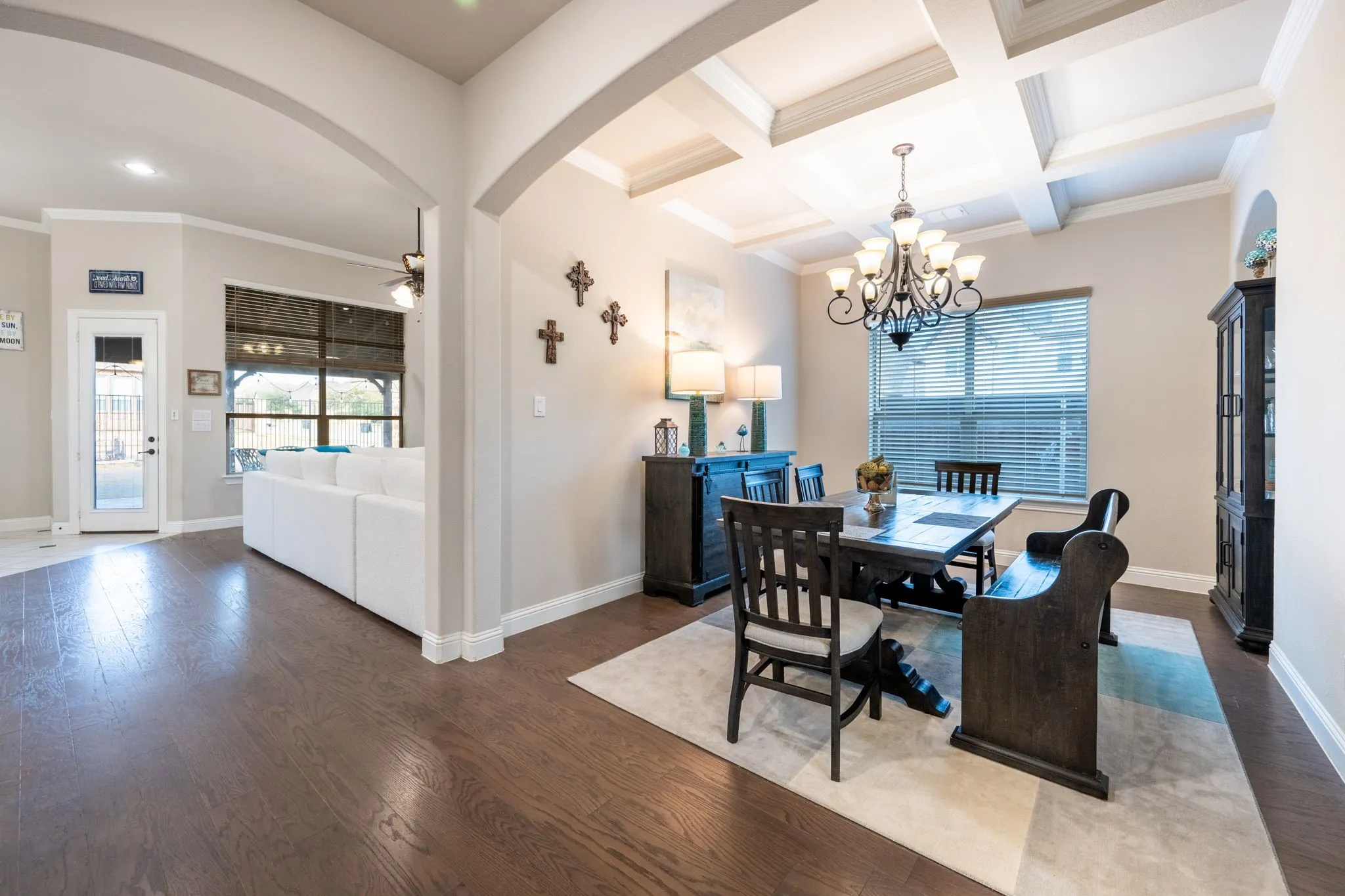 Single Family Residence For Sale in Rockwall County , 634 Emerson Drive, Rockwall, Texas 75087, 4 Bedroom, 4 Bathroom, 3 Garage spaces, 3,533 Sqft, built in 2020, mls#21324858, Real Estate Agent in Rockwall, Homes For Sale in Rockwall county, Homes For Sale in Rockwall, Realtor in Rockwall Texas, Real Estate Brokerage Independent Realty Texas, Luminita Cordes Realtor