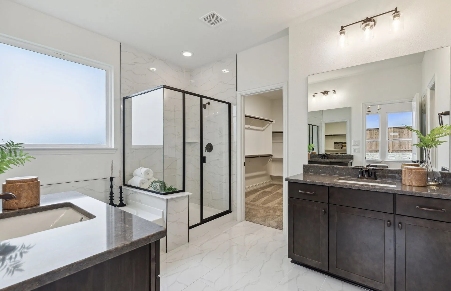 *Model Representation - Owner's private bath with separate vanities