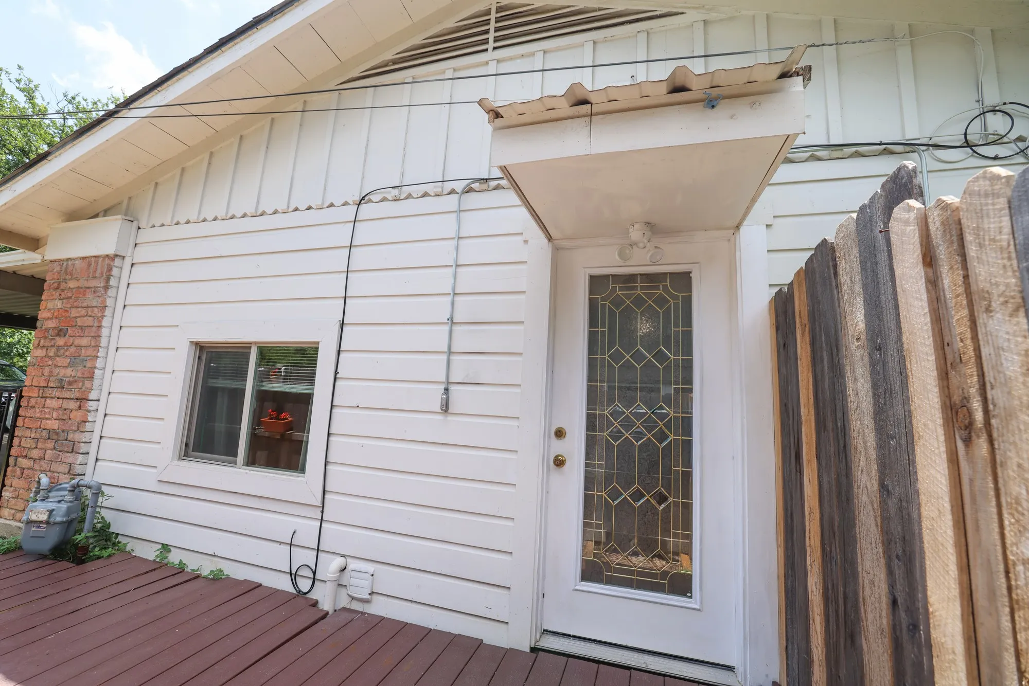 Apartment For Rent in Tarrant County , 3808 S Timberline Drive, Fort Worth, Texas 76119, 0, 1 Bathroom, Garage spaces, 400 Sqft, built in 1957, Price $985, mls#21325192, Real Estate Agent in Fort Worth, Homes For Rent in Tarrant county, Homes For Rent in Fort Worth, Realtor in Fort Worth Texas, Real Estate Brokerage Independent Realty Texas, Luminita Cordes Realtor