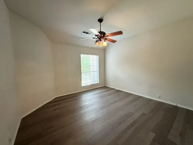 Duplex For Rent in Collin County , 11423 Fountainbridge Drive, Frisco, Texas 75035, 4 Bedroom, 3 Bathroom, 2 Garage spaces, 1,901 Sqft, built in 2002, mls#21325204, Real Estate Agent in Frisco, Homes For Rent in Collin county, Homes For Rent in Frisco, Realtor in Frisco Texas, Real Estate Brokerage Independent Realty Texas, Luminita Cordes Realtor