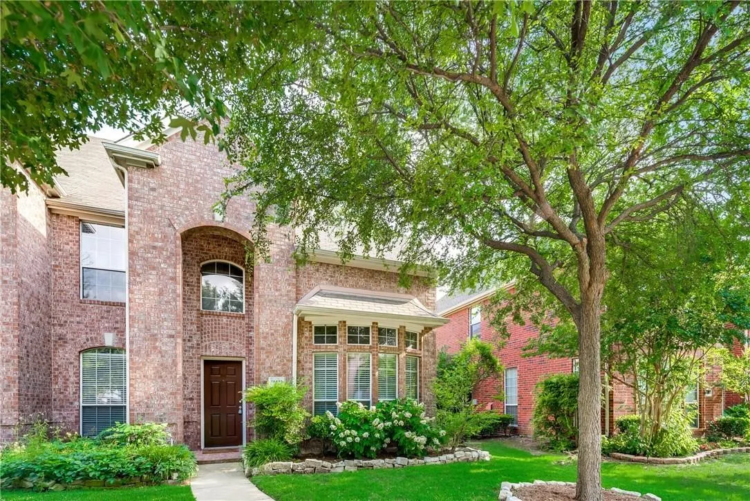 Duplex For Rent in Collin County , 11423 Fountainbridge Drive, Frisco, Texas 75035, 4 Bedroom, 3 Bathroom, 2 Garage spaces, 1,901 Sqft, built in 2002, mls#21325204, Real Estate Agent in Frisco, Homes For Rent in Collin county, Homes For Rent in Frisco, Realtor in Frisco Texas, Real Estate Brokerage Independent Realty Texas, Luminita Cordes Realtor