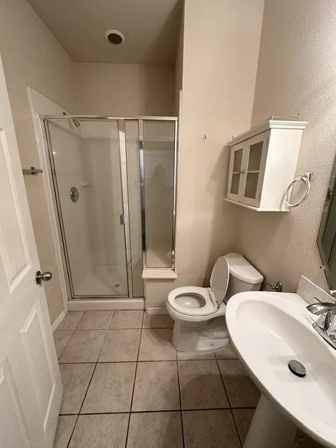 Duplex For Rent in Collin County , 11423 Fountainbridge Drive, Frisco, Texas 75035, 4 Bedroom, 3 Bathroom, 2 Garage spaces, 1,901 Sqft, built in 2002, mls#21325204, Real Estate Agent in Frisco, Homes For Rent in Collin county, Homes For Rent in Frisco, Realtor in Frisco Texas, Real Estate Brokerage Independent Realty Texas, Luminita Cordes Realtor