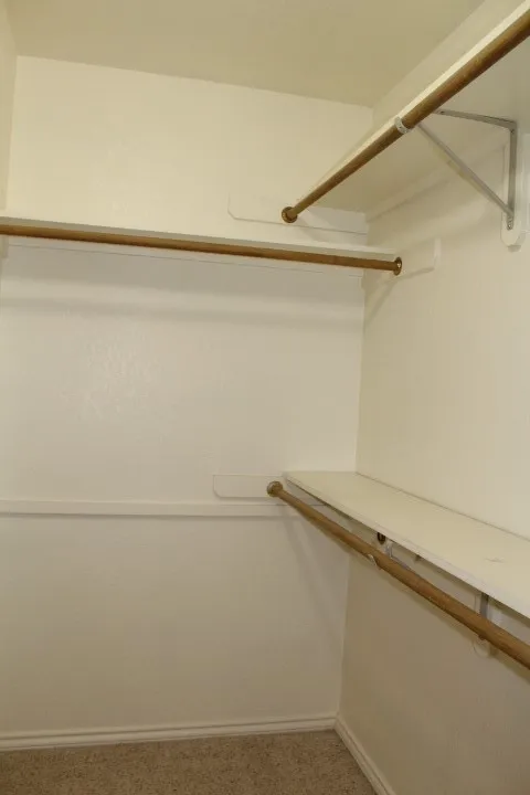 Townhouse For Sale in Tarrant County , 1230 Woodland Park Drive, Hurst, Texas 76053, 3 Bedroom, 3 Bathroom, 2 Garage spaces, 1,840 Sqft, built in 1996, mls#21325202, Real Estate Agent in Hurst, Homes For Sale in Tarrant county, Homes For Sale in Hurst, Realtor in Hurst Texas, Real Estate Brokerage Independent Realty Texas, Luminita Cordes Realtor