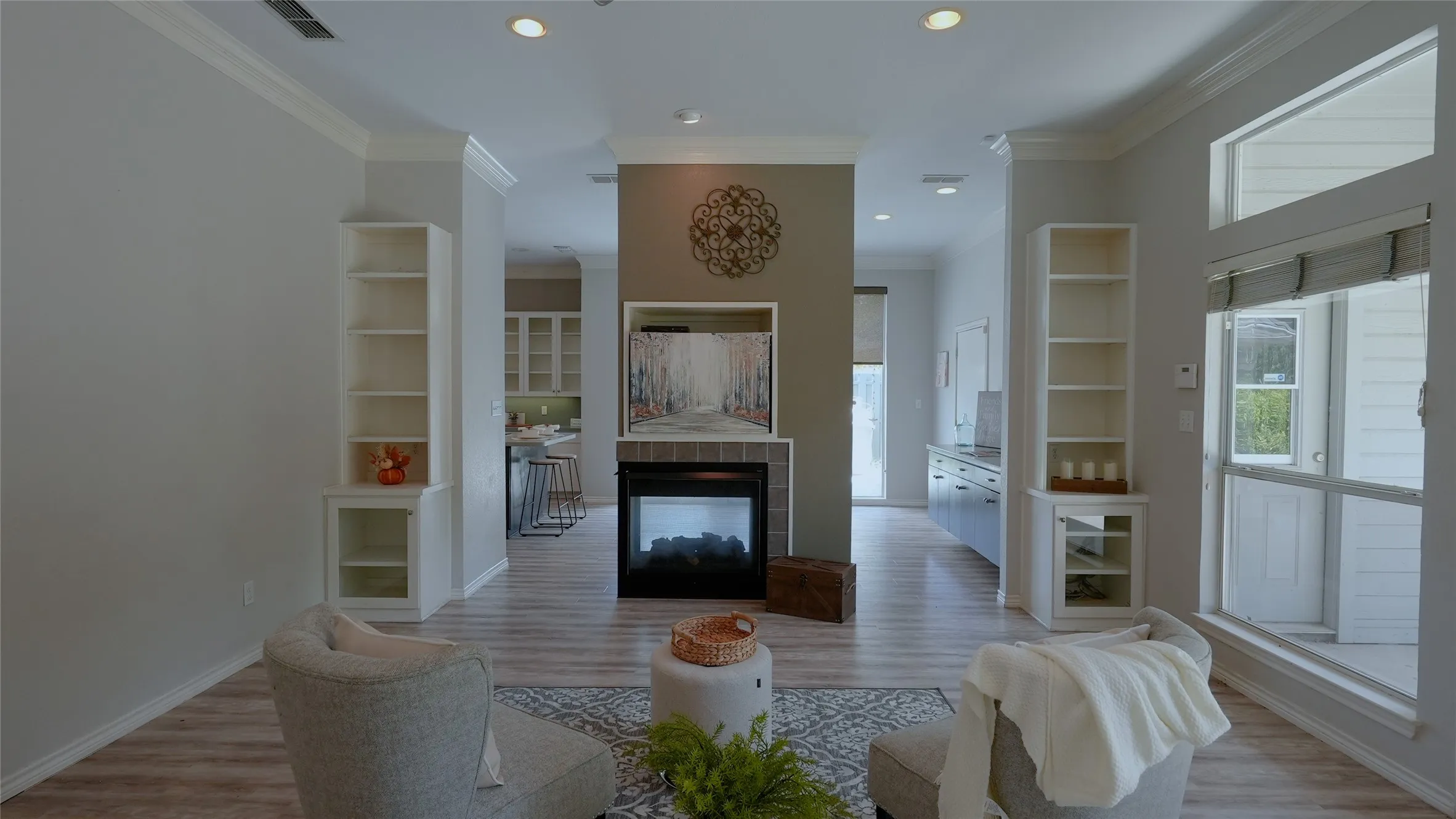 5614 Wedgefield 3 bedroom, 3 full bath, 2,040 SF