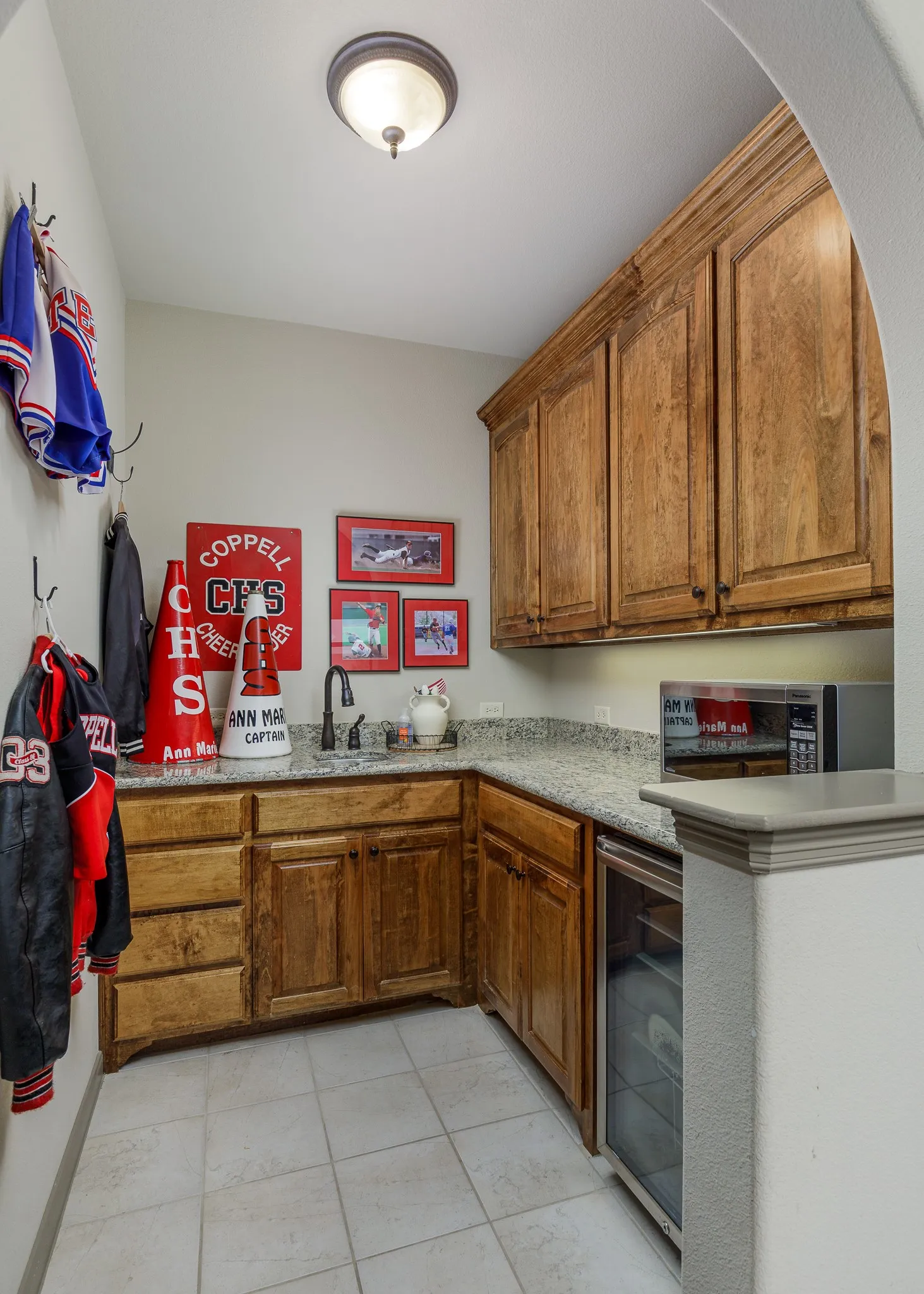 Wet bar