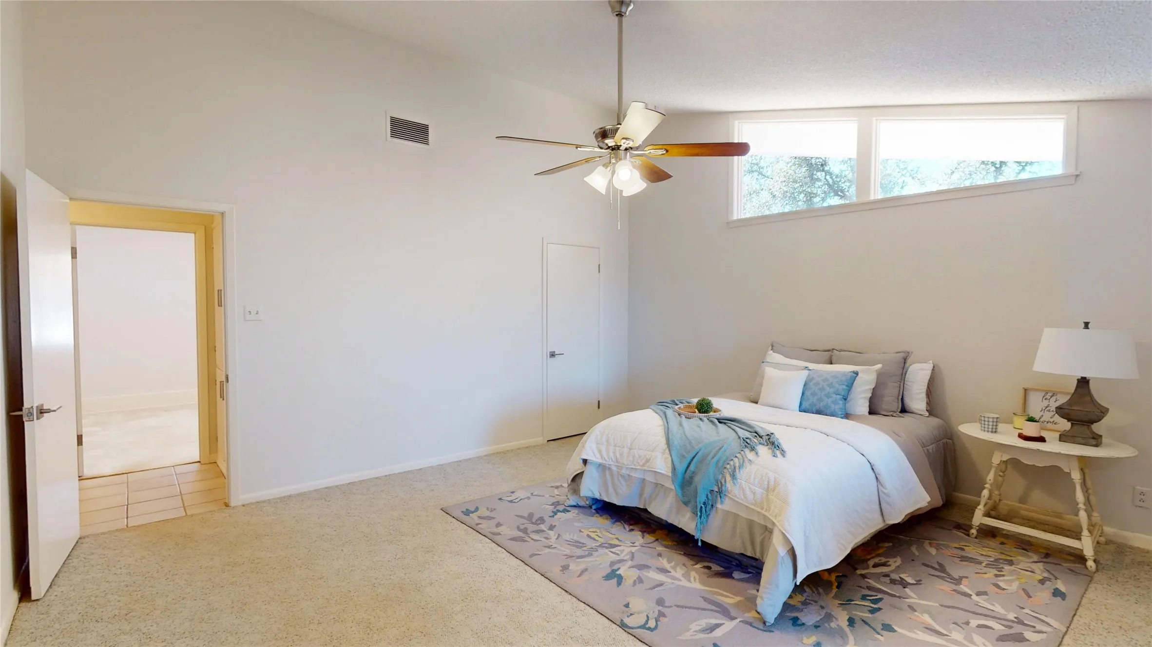 Single Family Residence For Sale in Mc Culloch County , 1124 W 6th, Brady, Texas 76825, 4 Bedroom, 4 Bathroom, 4 Garage spaces, 3,404 Sqft, built in 1960, mls#21325232, Real Estate Agent in Brady, Homes For Sale in Mc Culloch county, Homes For Sale in Brady, Realtor in Brady Texas, Real Estate Brokerage Independent Realty Texas, Luminita Cordes Realtor