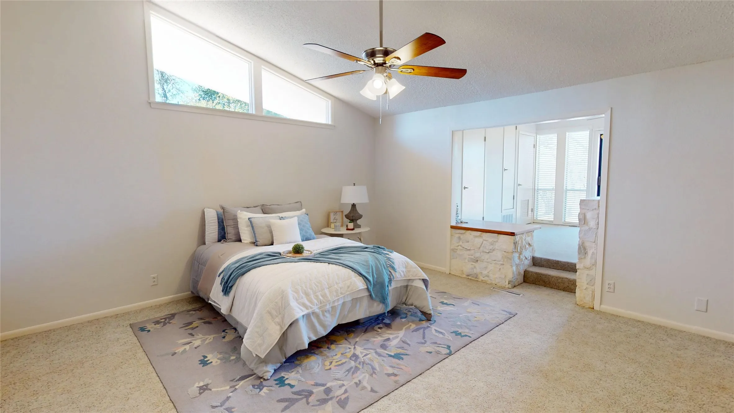 Single Family Residence For Sale in Mc Culloch County , 1124 W 6th, Brady, Texas 76825, 4 Bedroom, 4 Bathroom, 4 Garage spaces, 3,404 Sqft, built in 1960, mls#21325232, Real Estate Agent in Brady, Homes For Sale in Mc Culloch county, Homes For Sale in Brady, Realtor in Brady Texas, Real Estate Brokerage Independent Realty Texas, Luminita Cordes Realtor