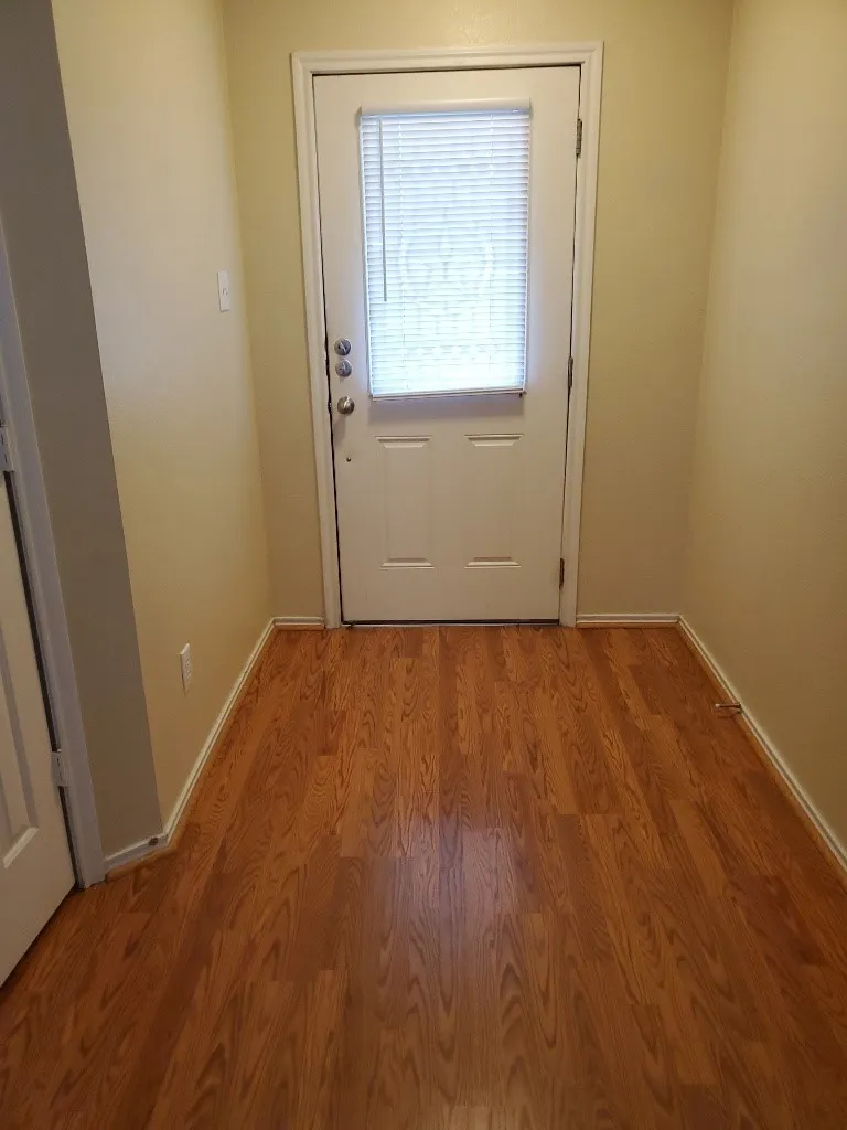 Single Family Residence For Rent in Rockwall County , 3097 Coolwood Lane, Rockwall, Texas 75032, 3 Bedroom, 2 Bathroom, 2 Garage spaces, 1,603 Sqft, built in 2005, mls#21307319, Real Estate Agent in Rockwall, Homes For Rent in Rockwall county, Homes For Rent in Rockwall, Realtor in Rockwall Texas, Real Estate Brokerage Independent Realty Texas, Luminita Cordes Realtor