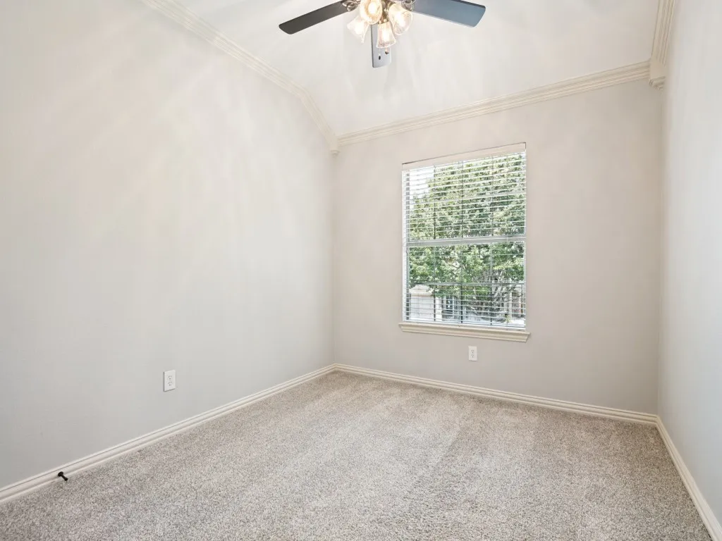 Townhouse For Sale in Collin County , 5381 Keswick Drive, Frisco, Texas 75034, 3 Bedroom, 3 Bathroom, 2 Garage spaces, 2,476 Sqft, built in 2005, mls#21319569, Real Estate Agent in Frisco, Homes For Sale in Collin county, Homes For Sale in Frisco, Realtor in Frisco Texas, Real Estate Brokerage Independent Realty Texas, Luminita Cordes Realtor