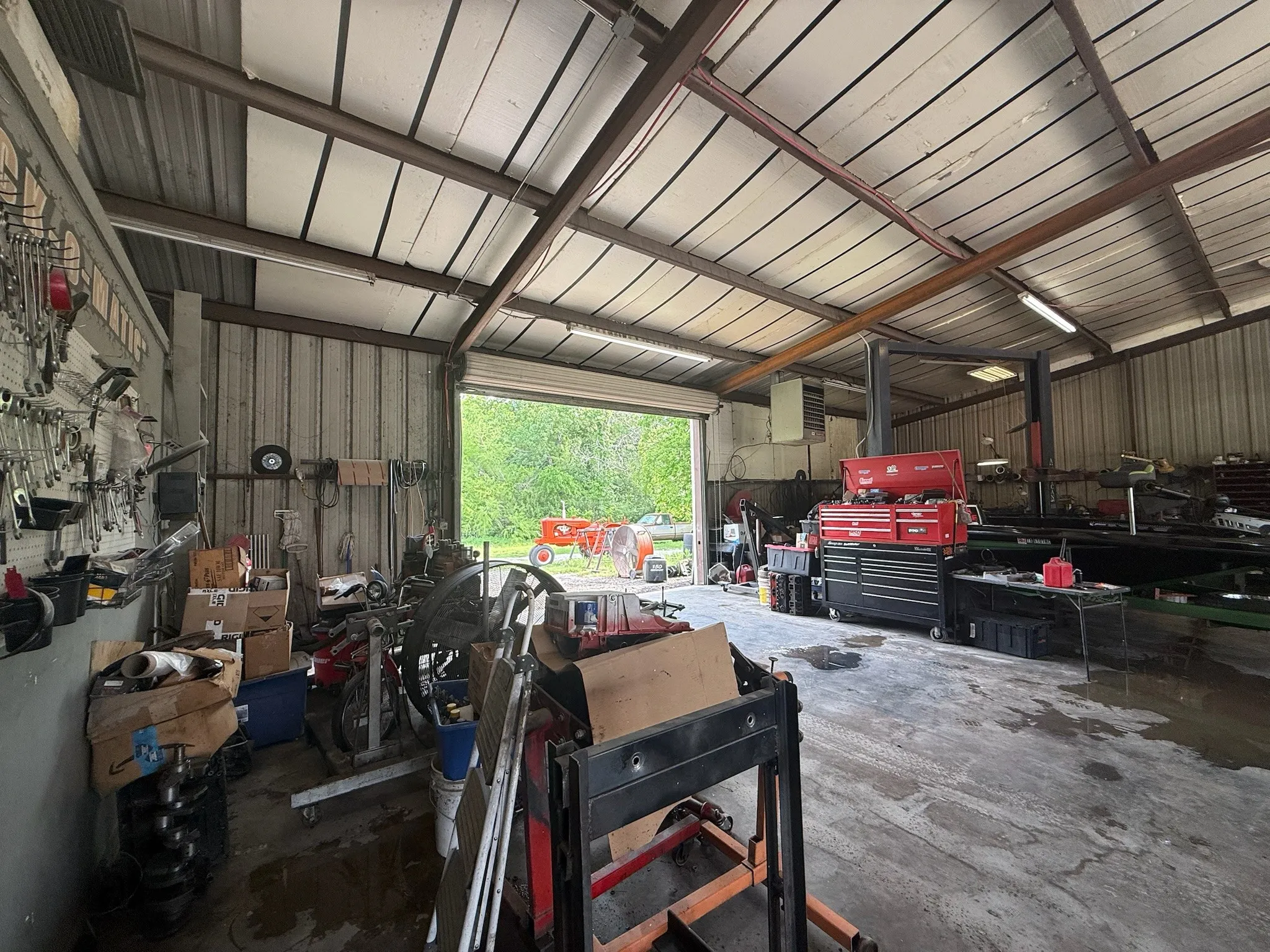 Retail For Sale in Ellis County , 966 E Ovilla Road, Red Oak, Texas 75154, 0, 0, Garage spaces, 0 Sqft, built in 2008, Price $710,000, mls#21325184, Real Estate Agent in Red Oak, Homes For Sale in Ellis county, Homes For Sale in Red Oak, Realtor in Red Oak Texas, Real Estate Brokerage Independent Realty Texas, Luminita Cordes Realtor