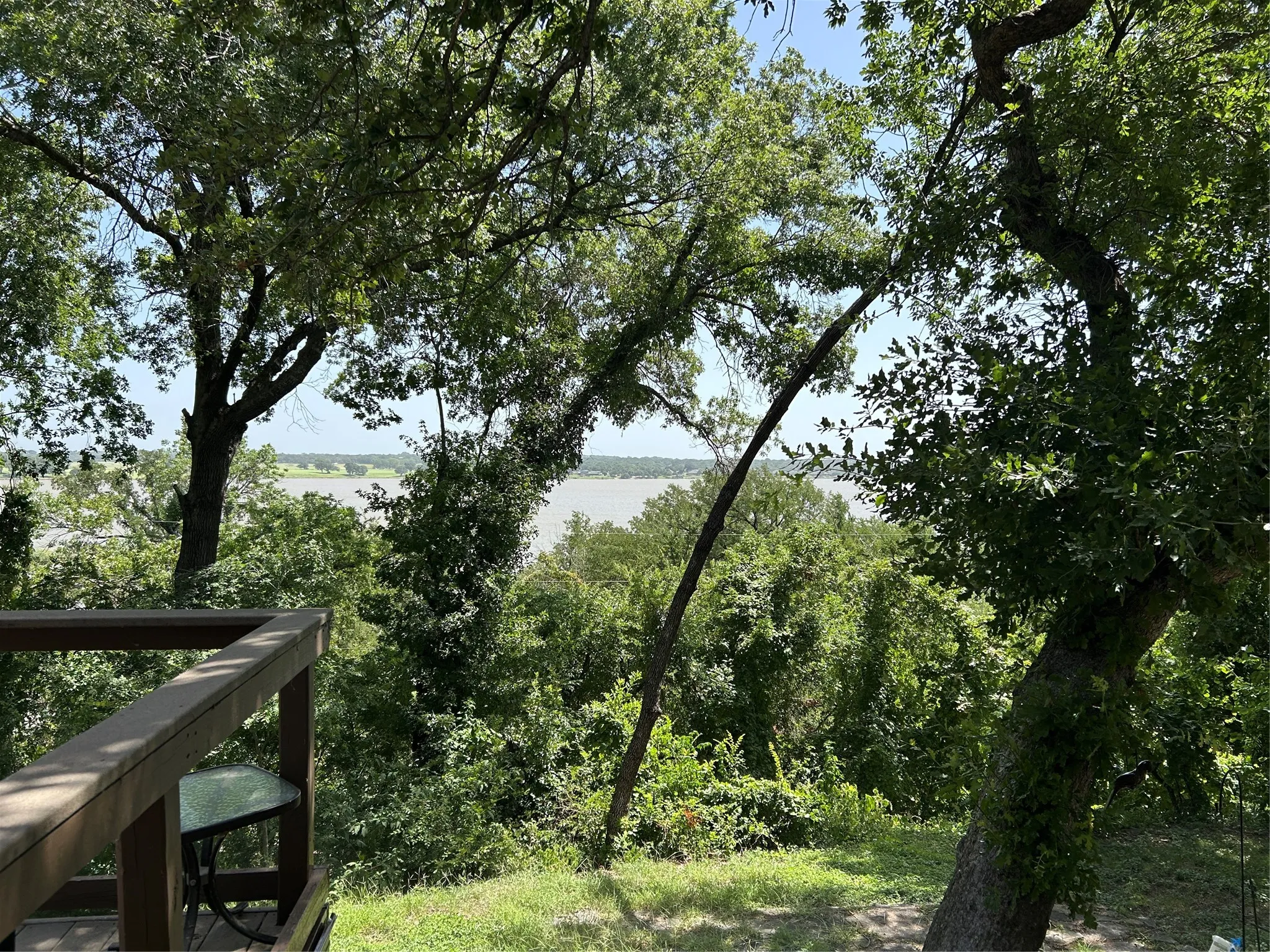 Single Family Residence For Sale in Hood County , 2546 Rockcliff Court, Granbury, Texas 76048, 2 Bedroom, 2 Bathroom, 2 Garage spaces, 1,477 Sqft, built in 1984, Price $370,000, mls#21322432, Real Estate Agent in Granbury, Homes For Sale in Hood county, Homes For Sale in Granbury, Realtor in Granbury Texas, Real Estate Brokerage Independent Realty Texas, Luminita Cordes Realtor
