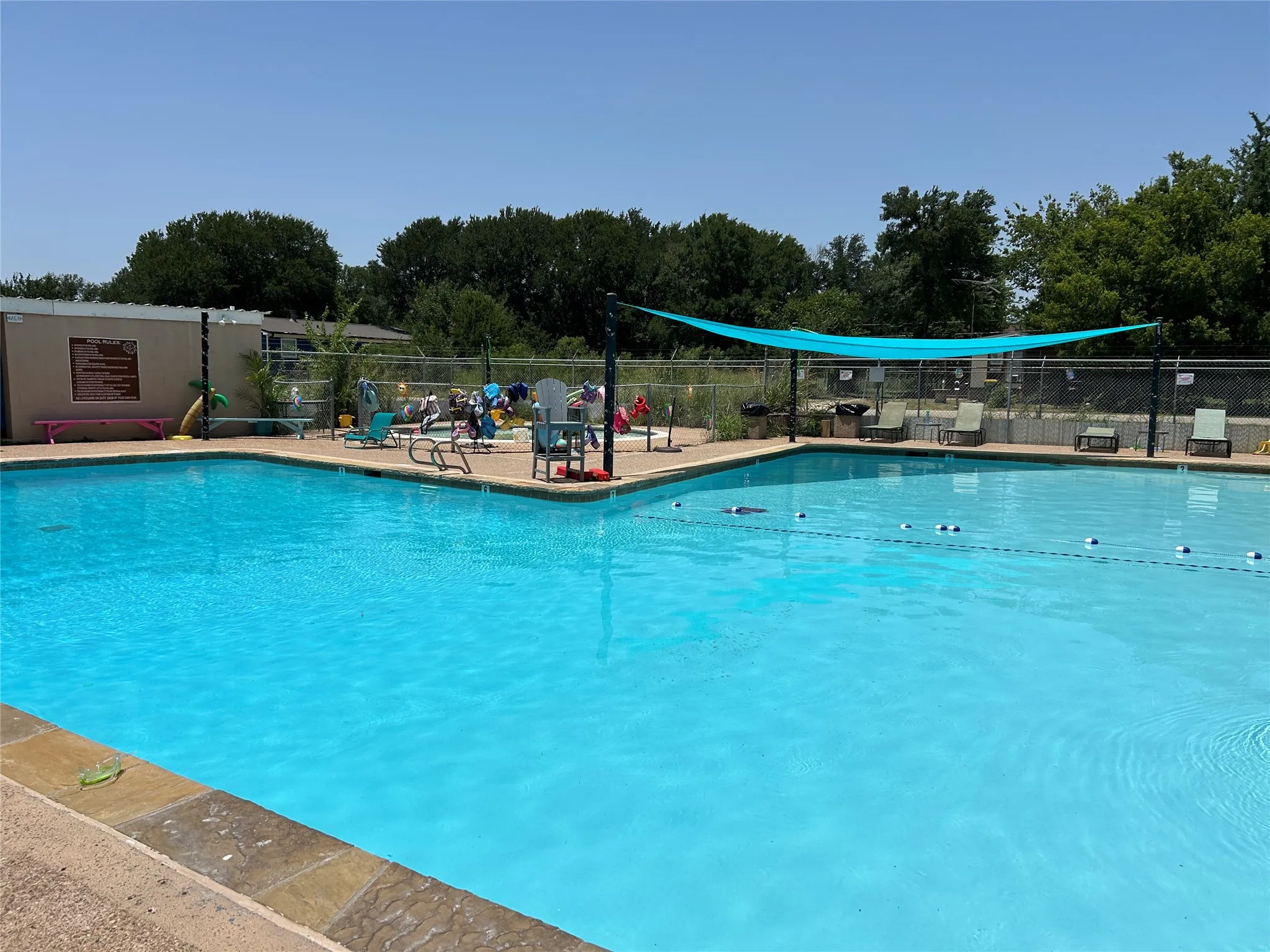 HOA pool