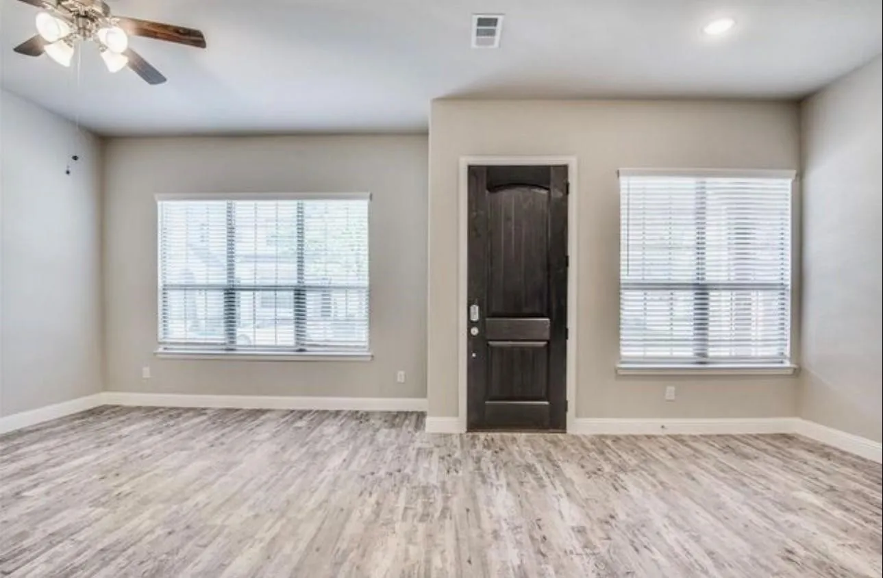 Townhouse For Rent in Denton County , 2220 Epitome Avenue, Flower Mound, Texas 75028, 3 Bedroom, 3 Bathroom, 2 Garage spaces, 1,688 Sqft, built in 2019, Price $3,100, mls#21322898, Real Estate Agent in Flower Mound, Homes For Rent in Denton county, Homes For Rent in Flower Mound, Realtor in Flower Mound Texas, Real Estate Brokerage Independent Realty Texas, Luminita Cordes Realtor