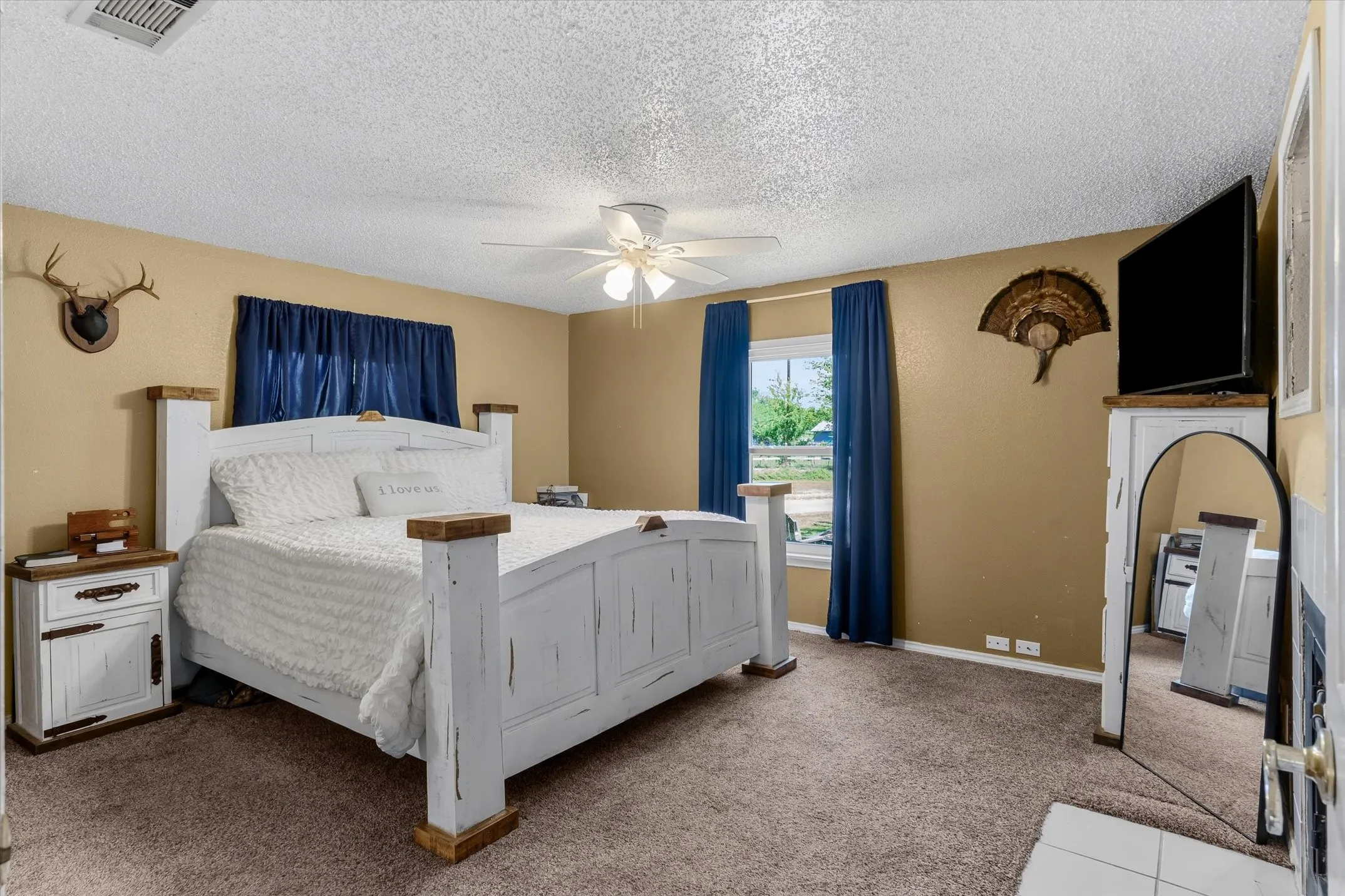 Single Family Residence For Sale in Kaufman County , 10604 CR 360, Terrell, Texas 75161, 4 Bedrooms, 2 Bathrooms, Garage spaces, 2,128 Sqft, built in 1990, Price $499,900, mls#21324849, Real Estate Agent in Terrell, Homes For Sale in Kaufman county, Homes For Sale in Terrell, Realtor in Terrell Texas, Real Estate Brokerage Independent Realty Texas, Luminita Cordes Realtor