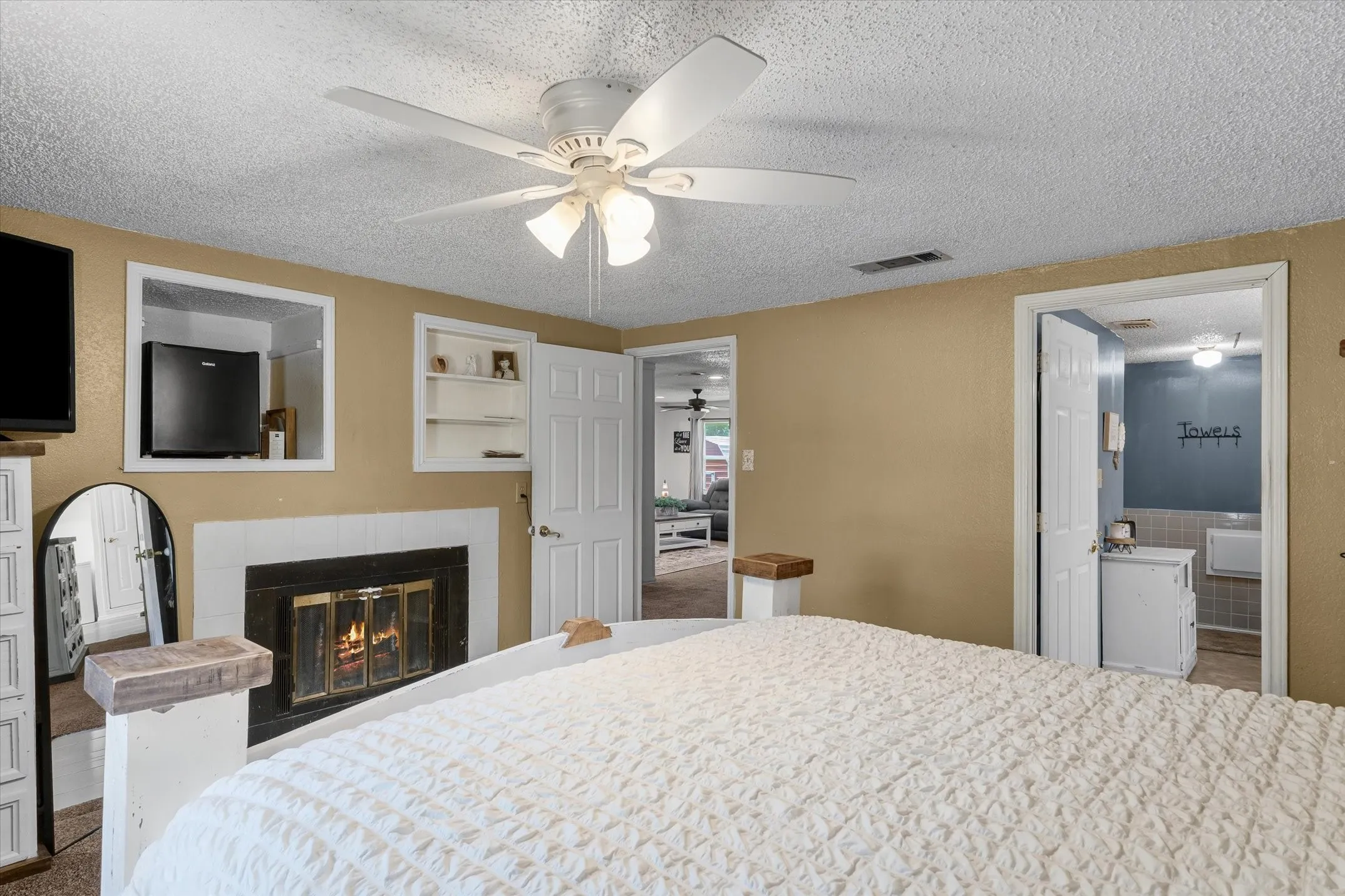Single Family Residence For Sale in Kaufman County , 10604 CR 360, Terrell, Texas 75161, 4 Bedrooms, 2 Bathrooms, Garage spaces, 2,128 Sqft, built in 1990, Price $499,900, mls#21324849, Real Estate Agent in Terrell, Homes For Sale in Kaufman county, Homes For Sale in Terrell, Realtor in Terrell Texas, Real Estate Brokerage Independent Realty Texas, Luminita Cordes Realtor