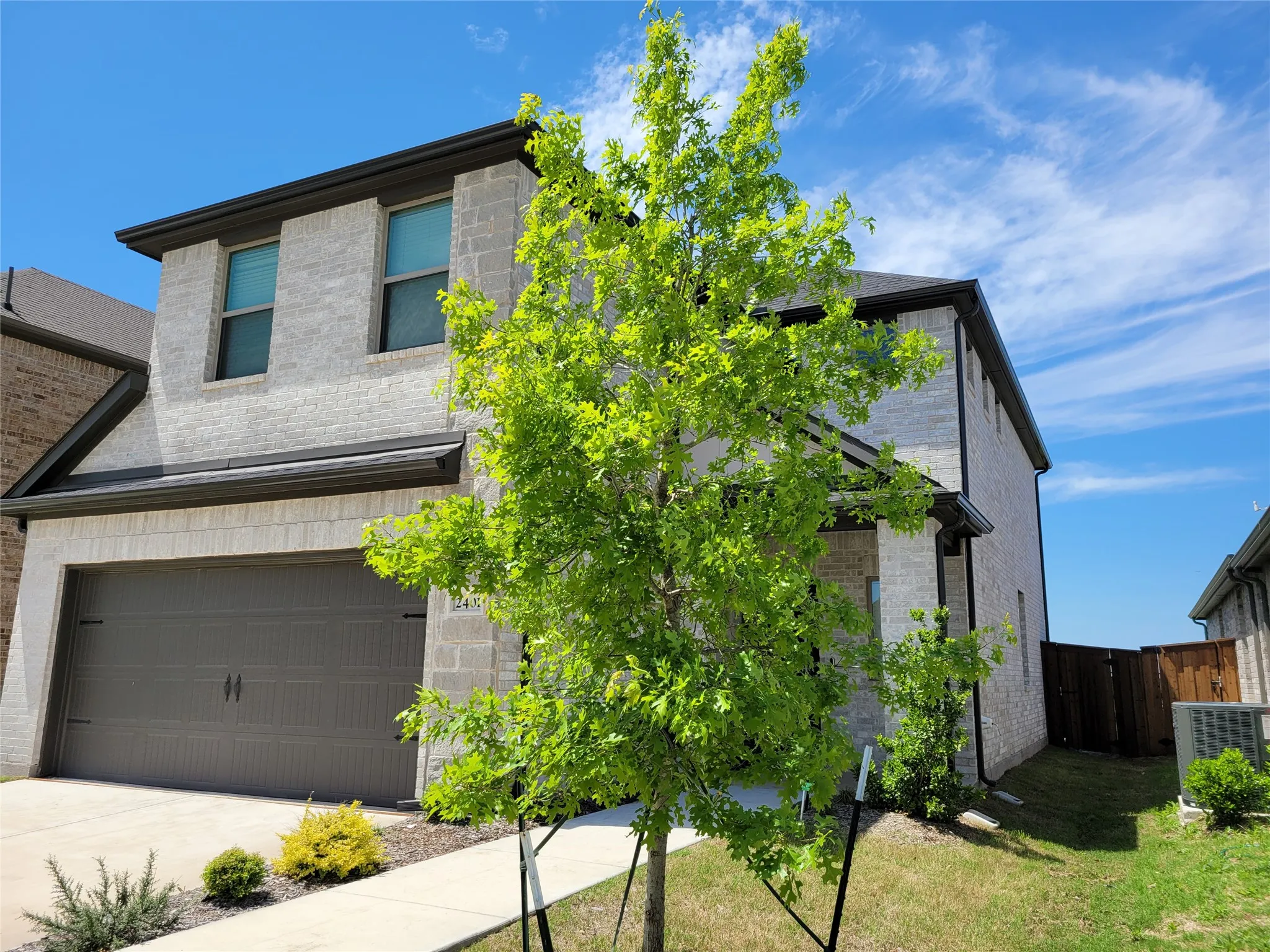 Single Family Residence For Rent in Collin County , 2401 Green River, Royse City, Texas 75189, 4 Bedrooms, 3 Bathrooms, 2 Garage spaces, 2,184 Sqft, built in 2022, Price $2,500, mls#21325266, Real Estate Agent in Royse City, Homes For Rent in Collin county, Homes For Rent in Royse City, Realtor in Royse City Texas, Real Estate Brokerage Independent Realty Texas, Luminita Cordes Realtor
