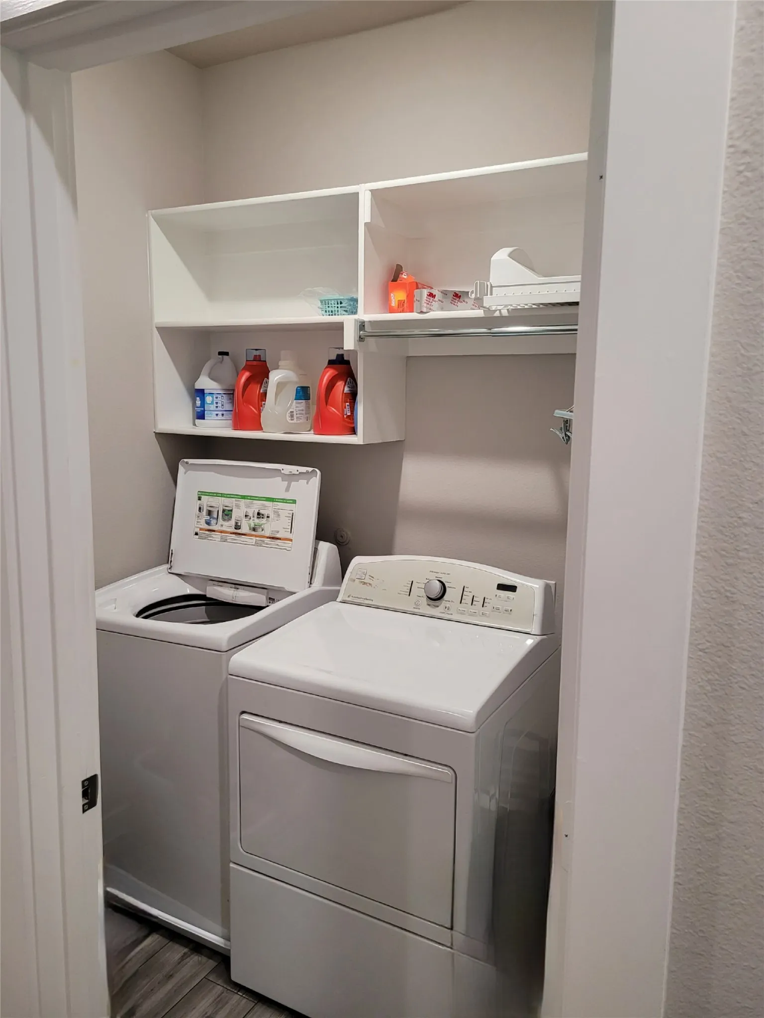 Single Family Residence For Rent in Collin County , 2401 Green River, Royse City, Texas 75189, 4 Bedrooms, 3 Bathrooms, 2 Garage spaces, 2,184 Sqft, built in 2022, Price $2,500, mls#21325266, Real Estate Agent in Royse City, Homes For Rent in Collin county, Homes For Rent in Royse City, Realtor in Royse City Texas, Real Estate Brokerage Independent Realty Texas, Luminita Cordes Realtor