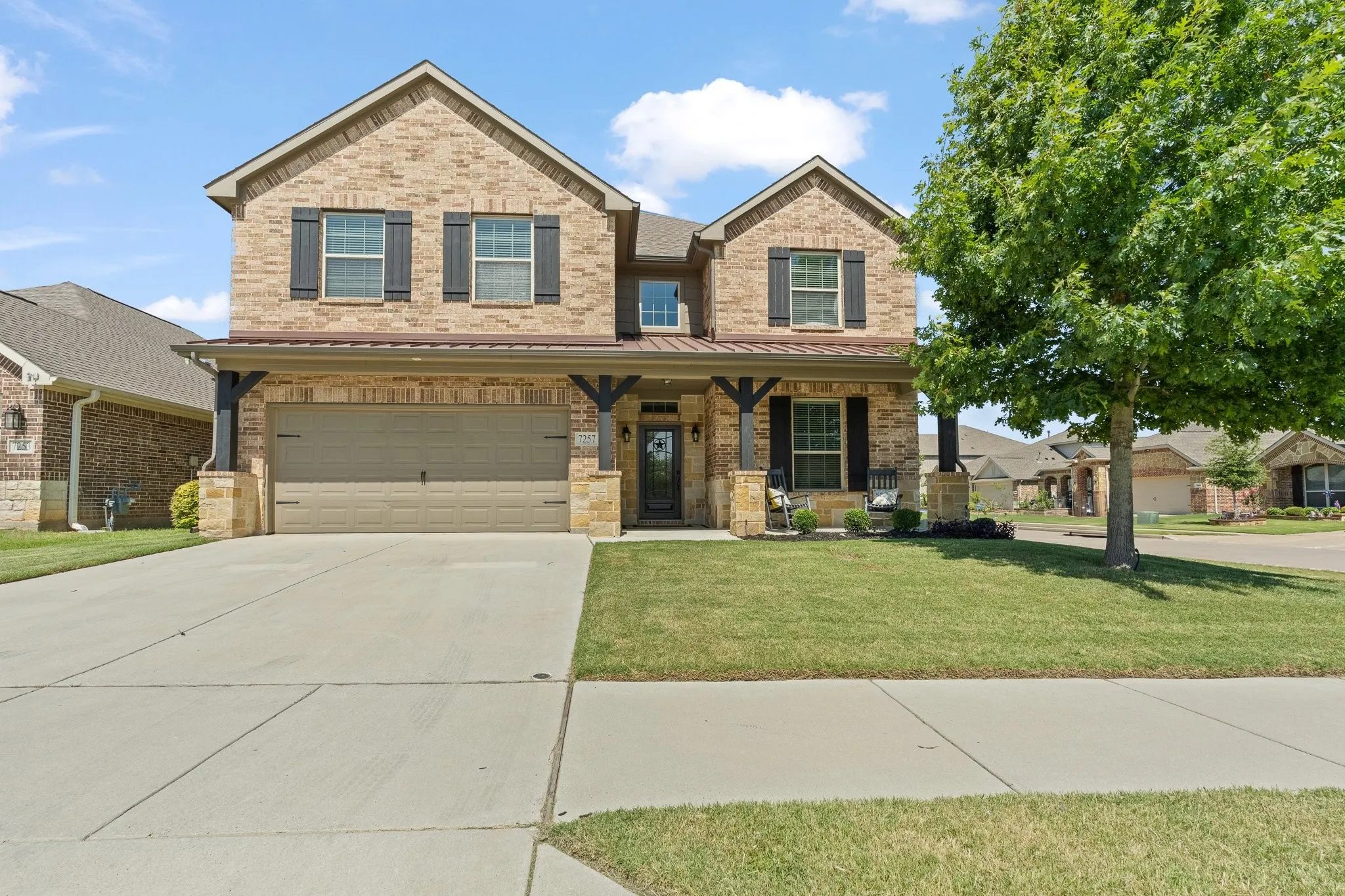 Single Family Residence For Sale in Tarrant County , 7257 Laguna Del Campo Trail, Fort Worth, Texas 76131, 4 Bedroom, 3 Bathroom, 2 Garage spaces, 3,016 Sqft, built in 2017, Price $474,900, mls#21325284, Real Estate Agent in Fort Worth, Homes For Sale in Tarrant county, Homes For Sale in Fort Worth, Realtor in Fort Worth Texas, Real Estate Brokerage Independent Realty Texas, Luminita Cordes Realtor