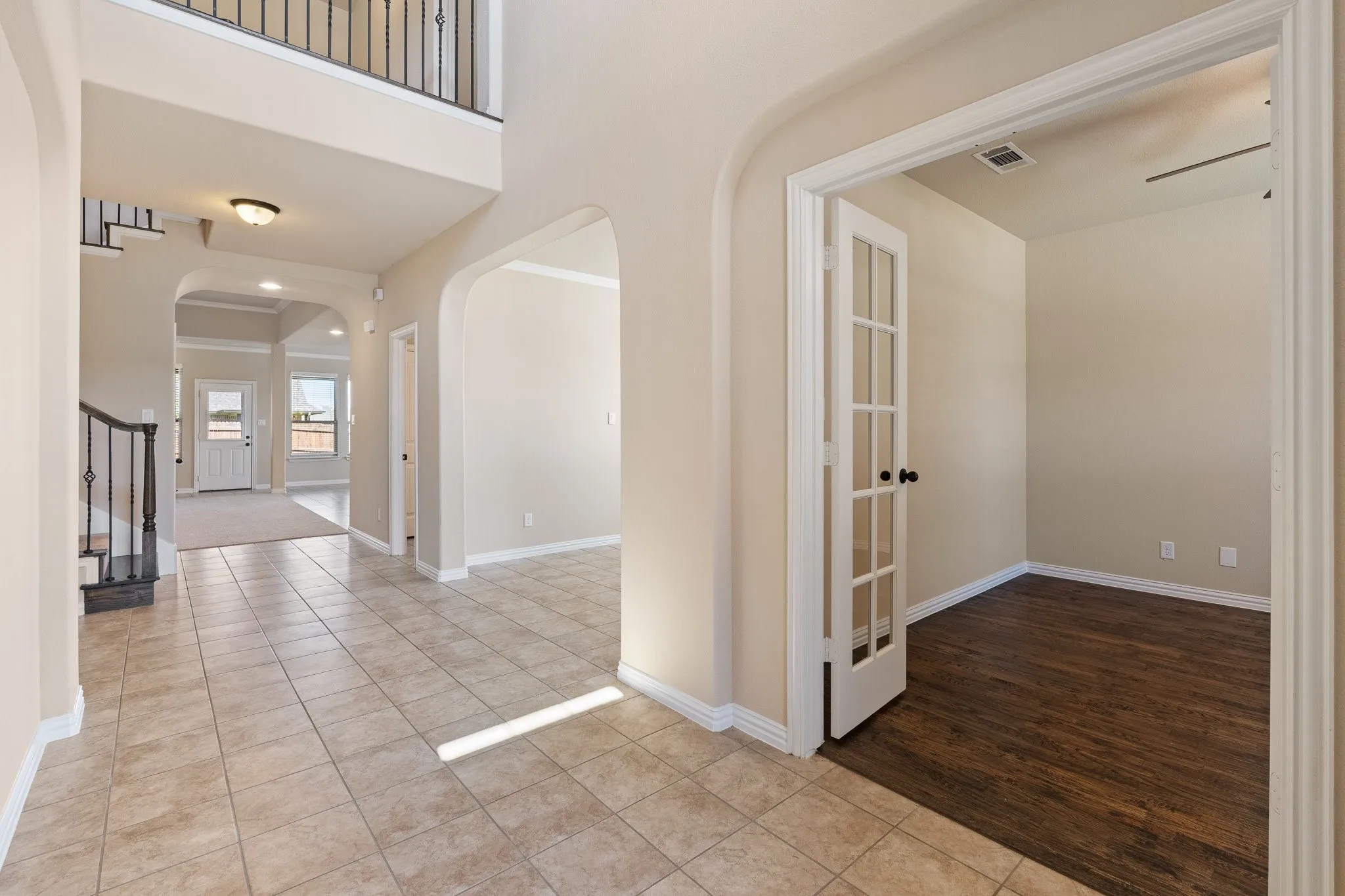 Single Family Residence For Sale in Tarrant County , 7257 Laguna Del Campo Trail, Fort Worth, Texas 76131, 4 Bedroom, 3 Bathroom, 2 Garage spaces, 3,016 Sqft, built in 2017, Price $474,900, mls#21325284, Real Estate Agent in Fort Worth, Homes For Sale in Tarrant county, Homes For Sale in Fort Worth, Realtor in Fort Worth Texas, Real Estate Brokerage Independent Realty Texas, Luminita Cordes Realtor