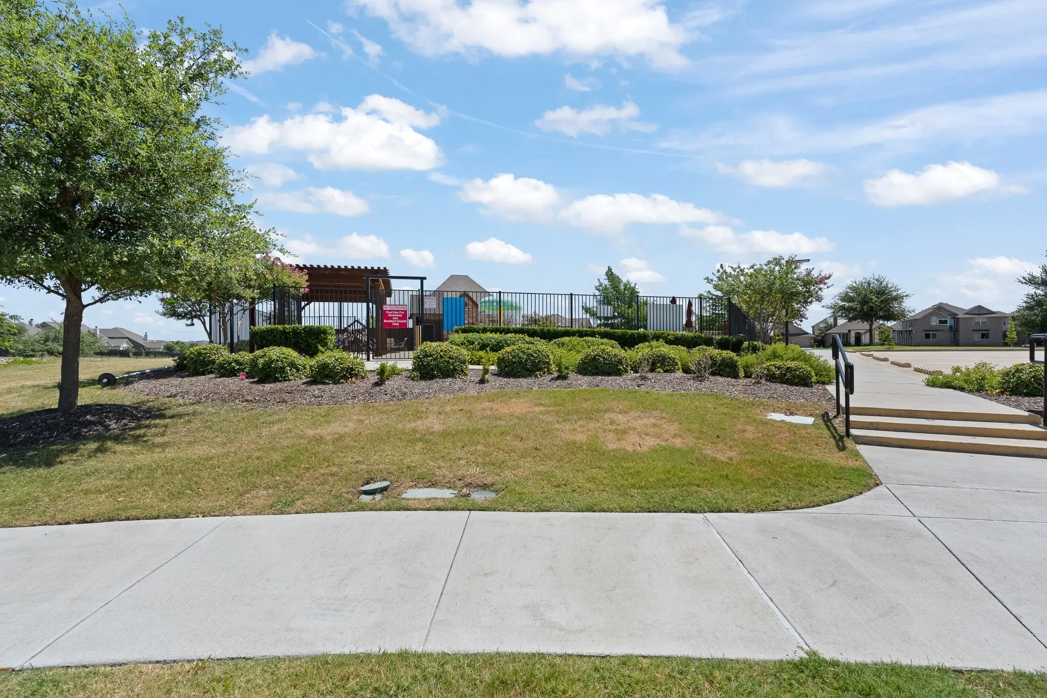 Single Family Residence For Sale in Tarrant County , 7257 Laguna Del Campo Trail, Fort Worth, Texas 76131, 4 Bedroom, 3 Bathroom, 2 Garage spaces, 3,016 Sqft, built in 2017, Price $474,900, mls#21325284, Real Estate Agent in Fort Worth, Homes For Sale in Tarrant county, Homes For Sale in Fort Worth, Realtor in Fort Worth Texas, Real Estate Brokerage Independent Realty Texas, Luminita Cordes Realtor