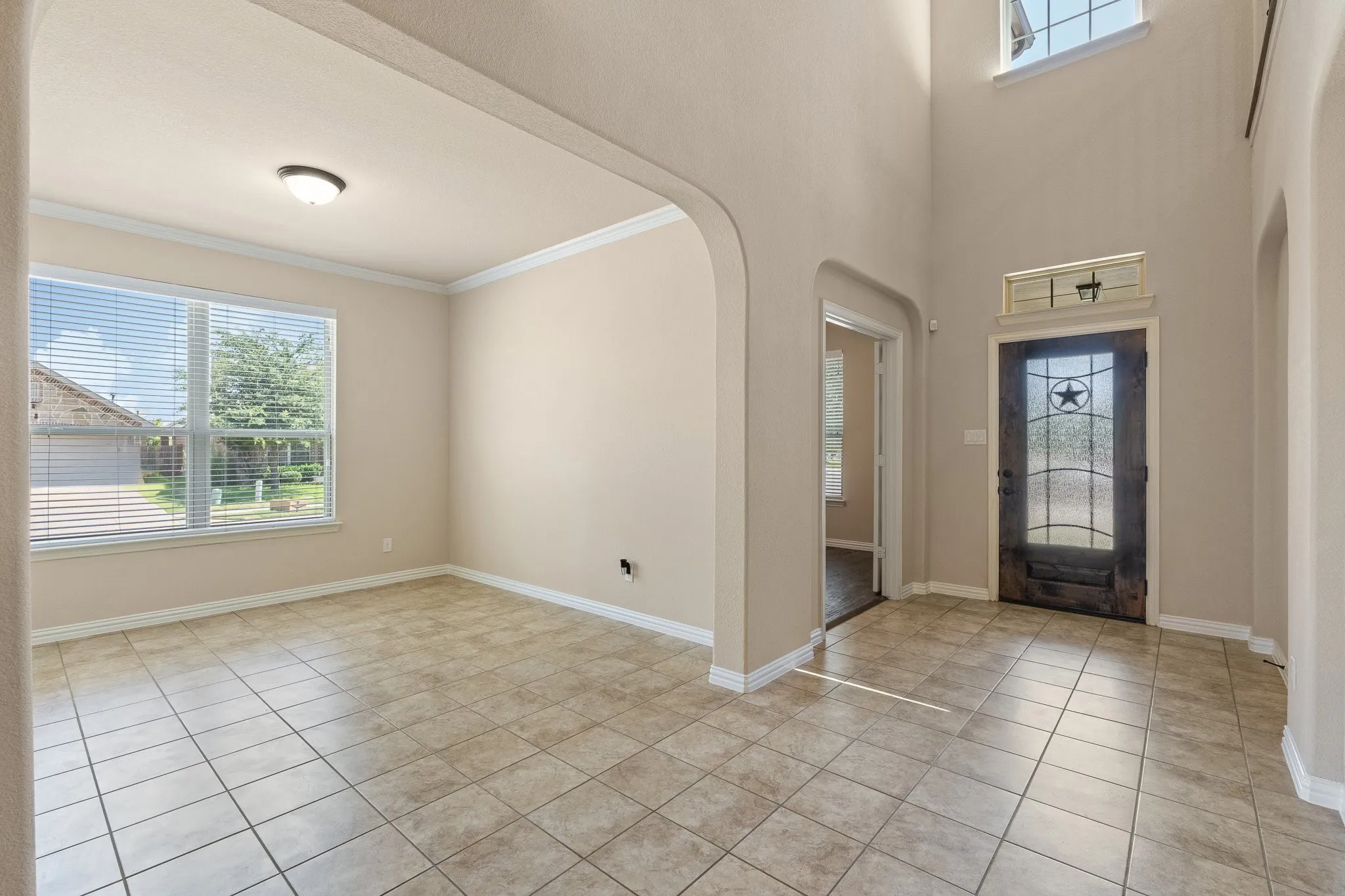 Single Family Residence For Sale in Tarrant County , 7257 Laguna Del Campo Trail, Fort Worth, Texas 76131, 4 Bedroom, 3 Bathroom, 2 Garage spaces, 3,016 Sqft, built in 2017, Price $474,900, mls#21325284, Real Estate Agent in Fort Worth, Homes For Sale in Tarrant county, Homes For Sale in Fort Worth, Realtor in Fort Worth Texas, Real Estate Brokerage Independent Realty Texas, Luminita Cordes Realtor