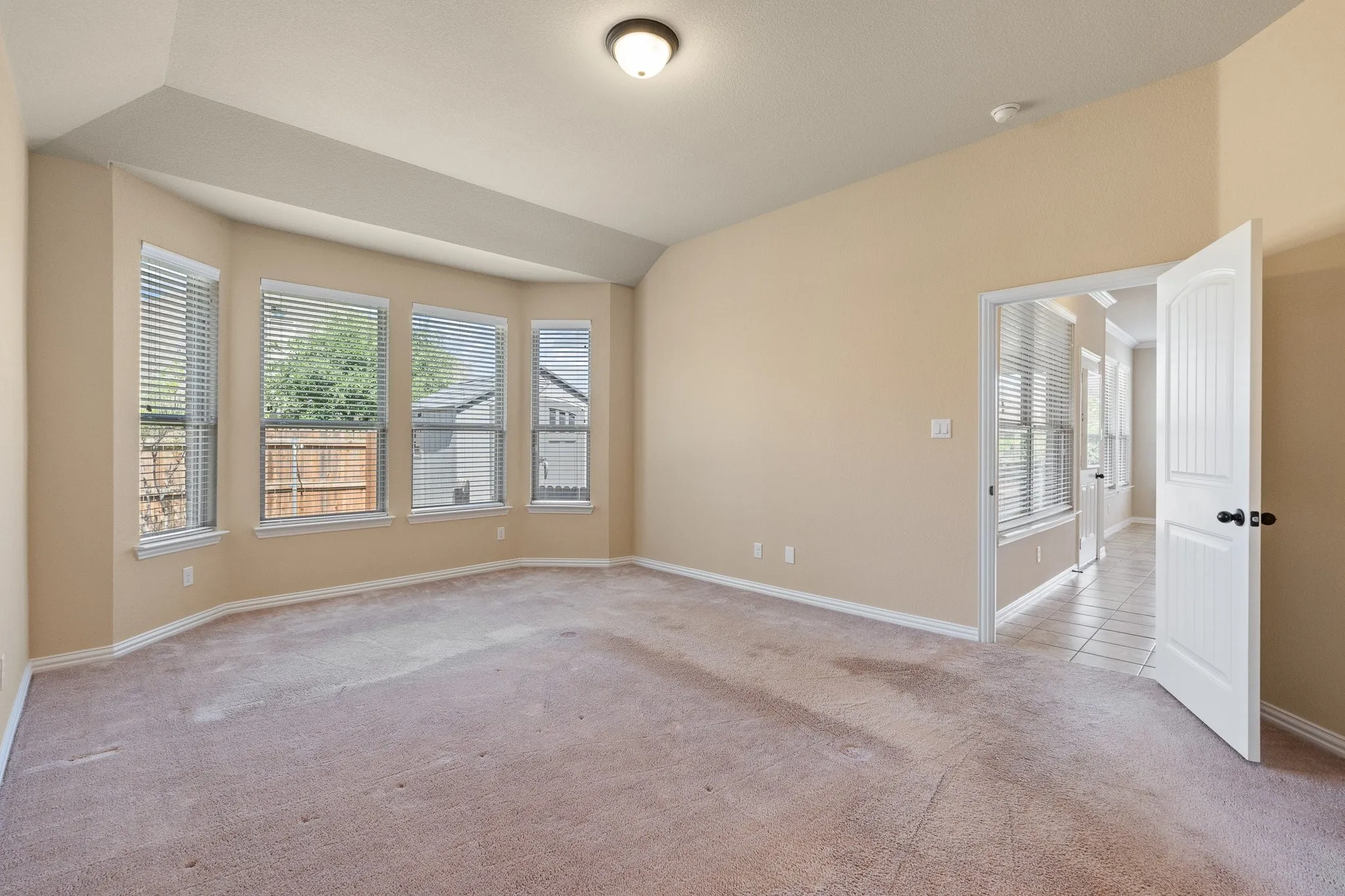 Single Family Residence For Sale in Tarrant County , 7257 Laguna Del Campo Trail, Fort Worth, Texas 76131, 4 Bedroom, 3 Bathroom, 2 Garage spaces, 3,016 Sqft, built in 2017, Price $474,900, mls#21325284, Real Estate Agent in Fort Worth, Homes For Sale in Tarrant county, Homes For Sale in Fort Worth, Realtor in Fort Worth Texas, Real Estate Brokerage Independent Realty Texas, Luminita Cordes Realtor