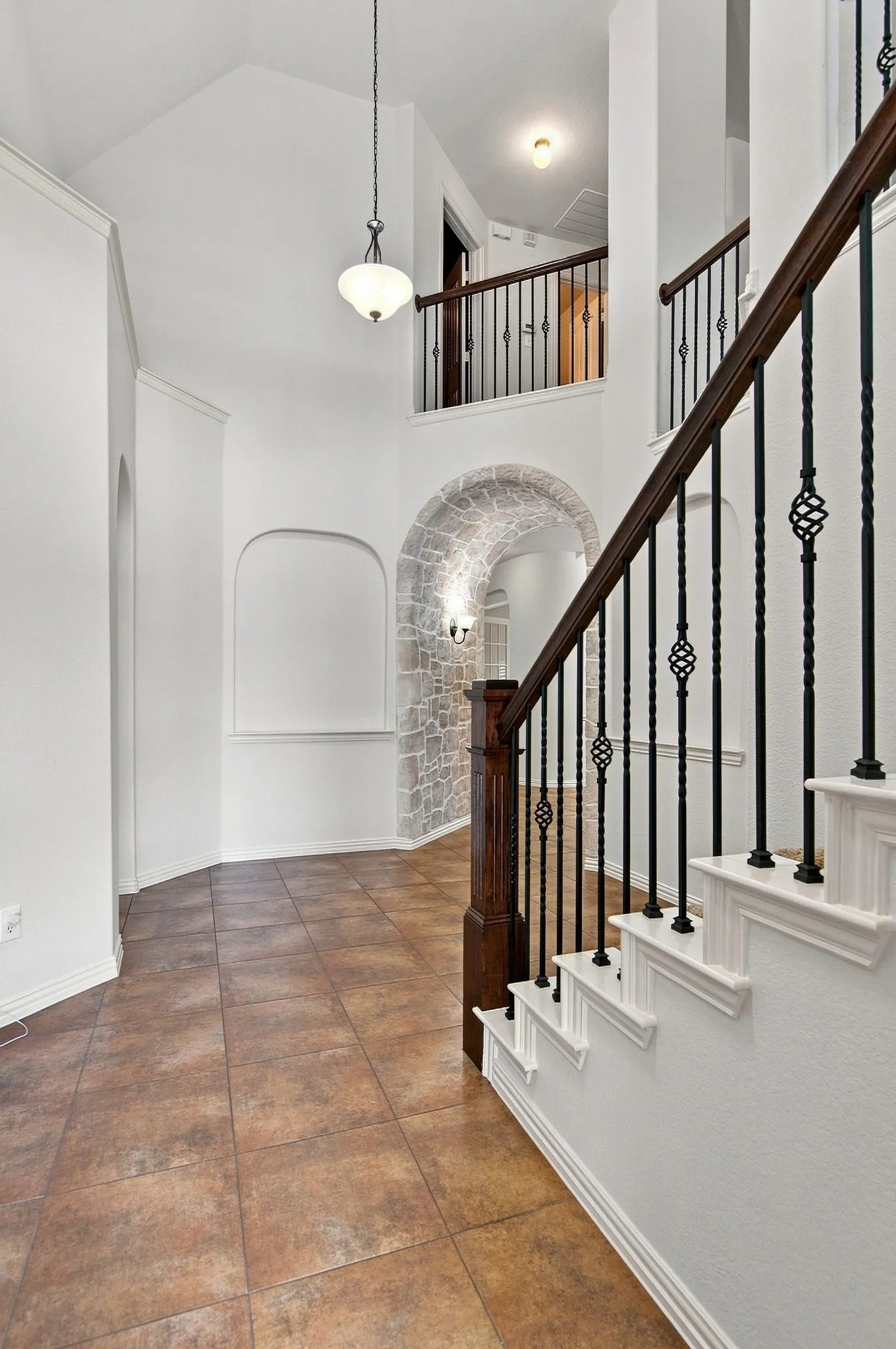 Single Family Residence For Sale in Denton County , 3208 Paradise Lane, Little Elm, Texas 75068, 5 Bedroom, 3 Bathroom, 3 Garage spaces, 3,848 Sqft, built in 2010, mls#21322531, Real Estate Agent in Little Elm, Homes For Sale in Denton county, Homes For Sale in Little Elm, Realtor in Little Elm Texas, Real Estate Brokerage Independent Realty Texas, Luminita Cordes Realtor