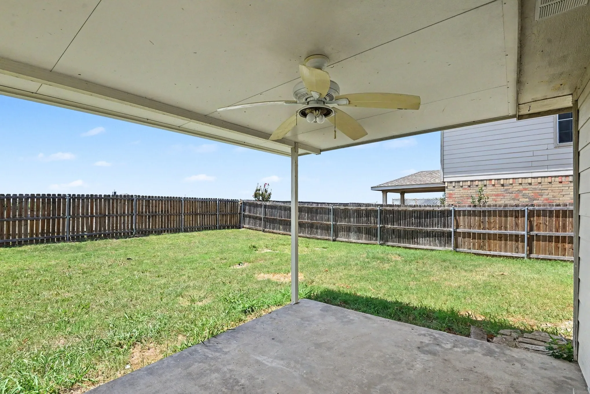 Single Family Residence For Sale in Tarrant County , 1512 Wind Star Way, Fort Worth, Texas 76108, 4 Bedroom, 3 Bathroom, 2 Garage spaces, 2,692 Sqft, built in 2006, mls#21325010, Real Estate Agent in Fort Worth, Homes For Sale in Tarrant county, Homes For Sale in Fort Worth, Realtor in Fort Worth Texas, Real Estate Brokerage Independent Realty Texas, Luminita Cordes Realtor