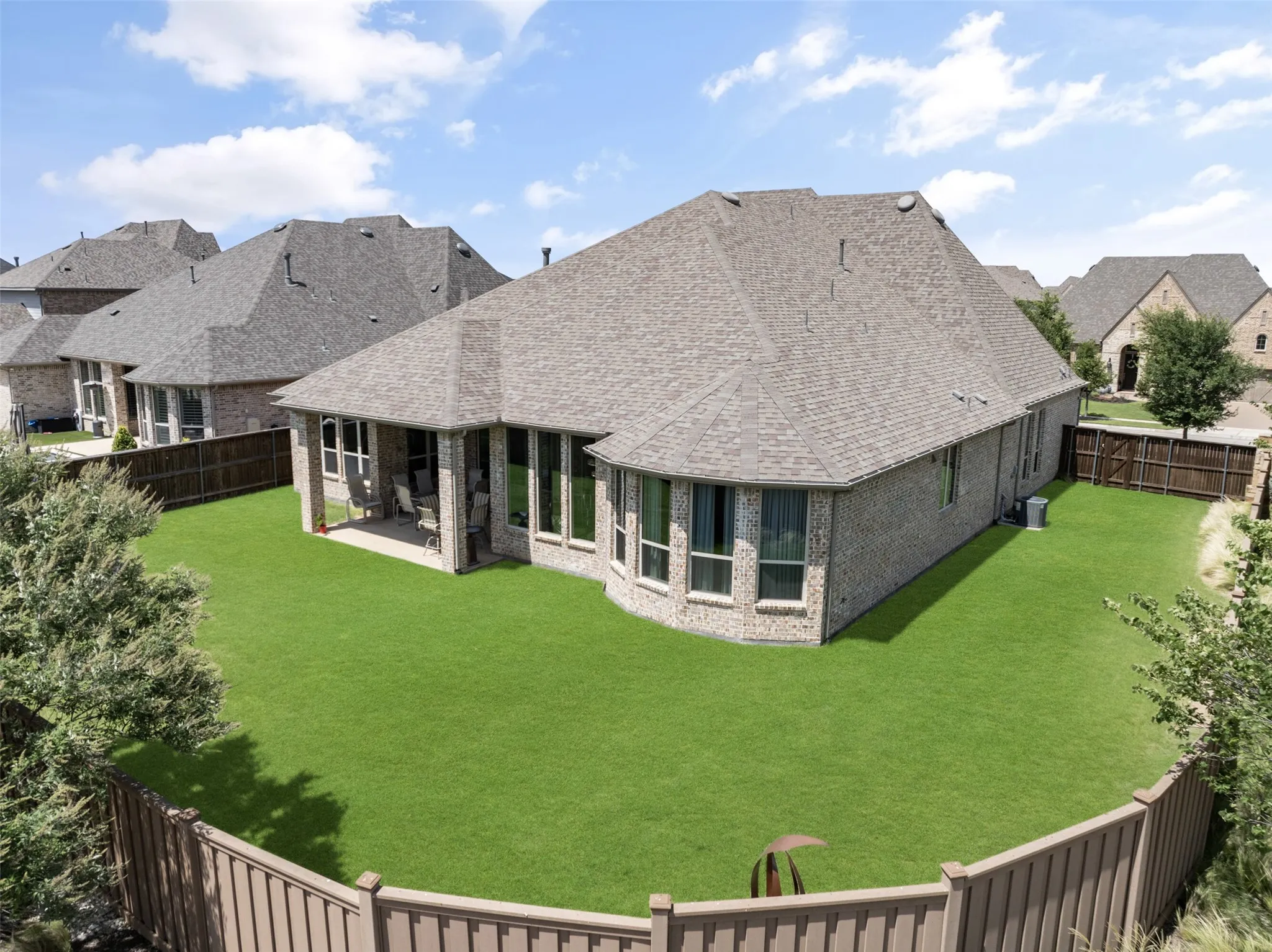 Single Family Residence For Sale in Collin County , 3925 Harrisburg Lane, Celina, Texas 75009, 4 Bedroom, 4 Bathroom, 3 Garage spaces, 3,531 Sqft, built in 2016, mls#21324262, Real Estate Agent in Celina, Homes For Sale in Collin county, Homes For Sale in Celina, Realtor in Celina Texas, Real Estate Brokerage Independent Realty Texas, Luminita Cordes Realtor