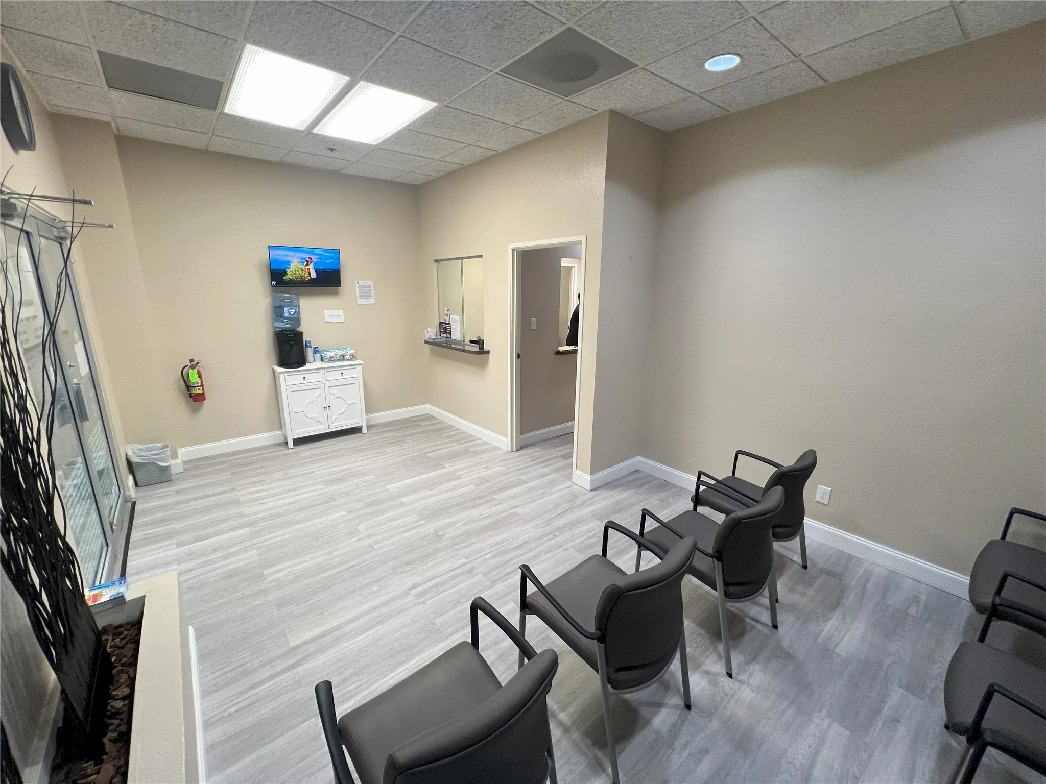 Office For Rent in Tarrant County , 6850 Manhattan Boulevard 250, Fort Worth, Texas 76120, 0, 0, Garage spaces, 0 Sqft, built in 1986, Price $3,250, mls#21325325, Real Estate Agent in Fort Worth, Homes For Rent in Tarrant county, Homes For Rent in Fort Worth, Realtor in Fort Worth Texas, Real Estate Brokerage Independent Realty Texas, Luminita Cordes Realtor