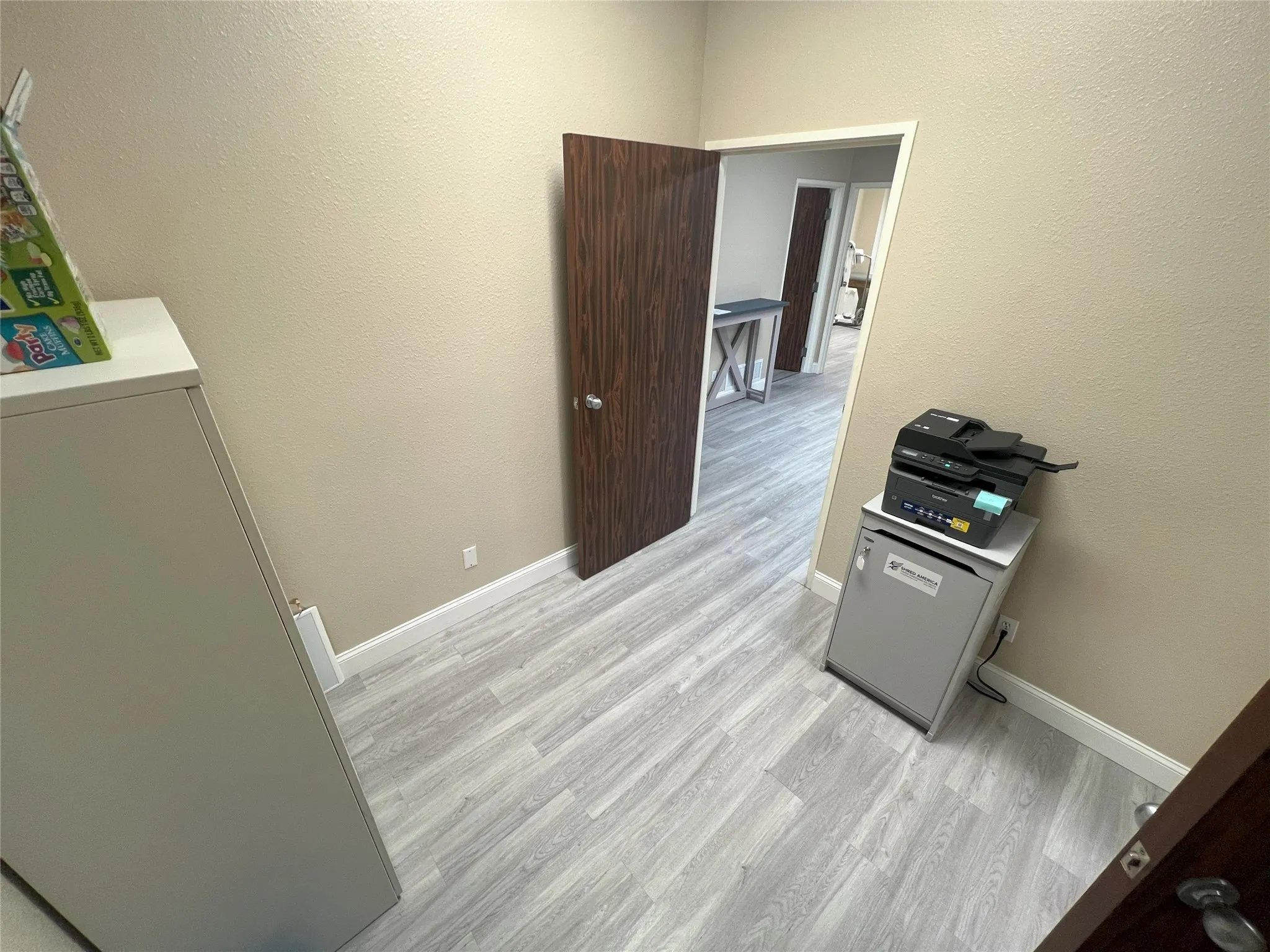 Office For Rent in Tarrant County , 6850 Manhattan Boulevard 250, Fort Worth, Texas 76120, 0, 0, Garage spaces, 0 Sqft, built in 1986, Price $3,250, mls#21325325, Real Estate Agent in Fort Worth, Homes For Rent in Tarrant county, Homes For Rent in Fort Worth, Realtor in Fort Worth Texas, Real Estate Brokerage Independent Realty Texas, Luminita Cordes Realtor