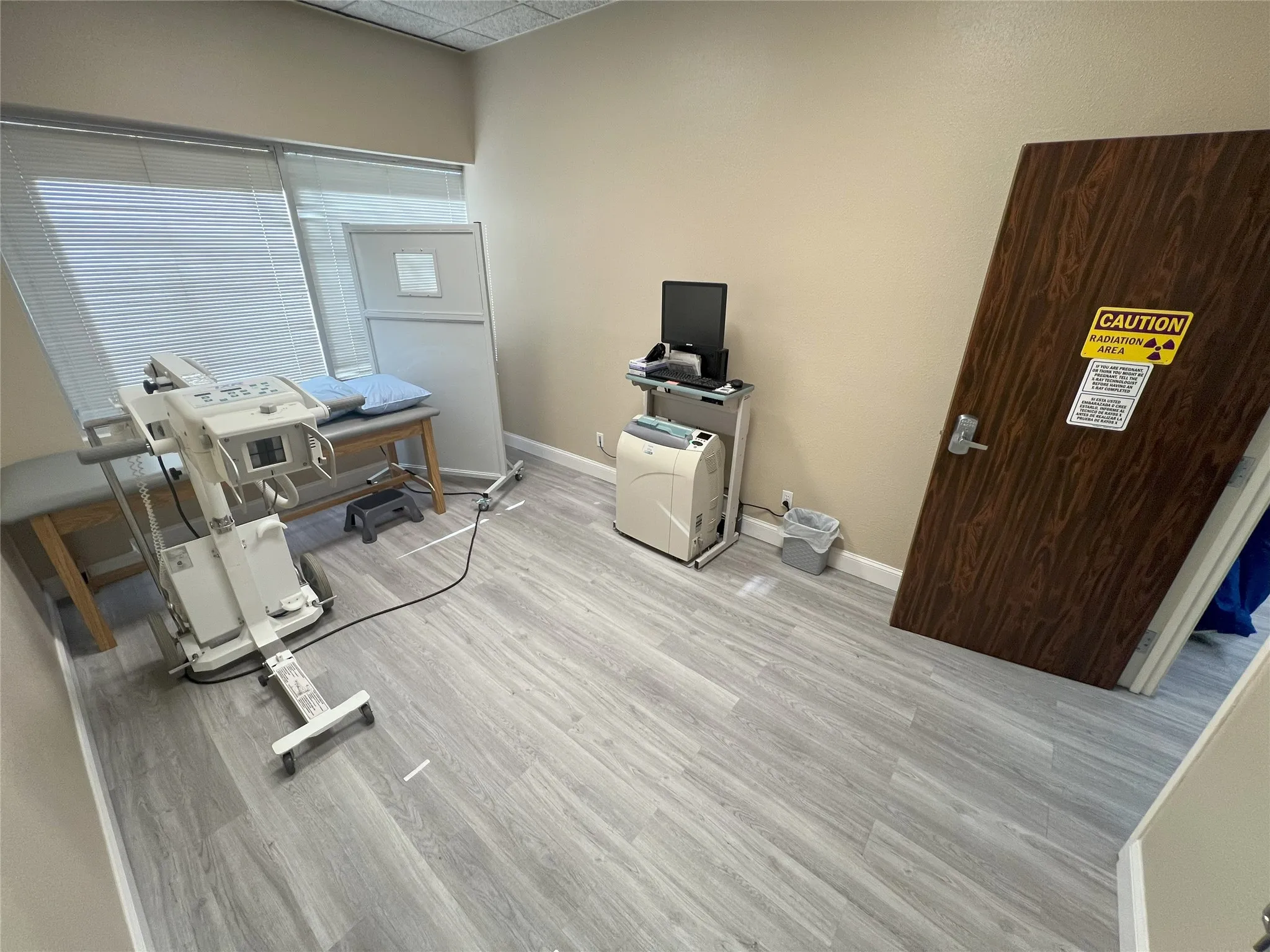 Office For Rent in Tarrant County , 6850 Manhattan Boulevard 250, Fort Worth, Texas 76120, 0, 0, Garage spaces, 0 Sqft, built in 1986, Price $3,250, mls#21325325, Real Estate Agent in Fort Worth, Homes For Rent in Tarrant county, Homes For Rent in Fort Worth, Realtor in Fort Worth Texas, Real Estate Brokerage Independent Realty Texas, Luminita Cordes Realtor
