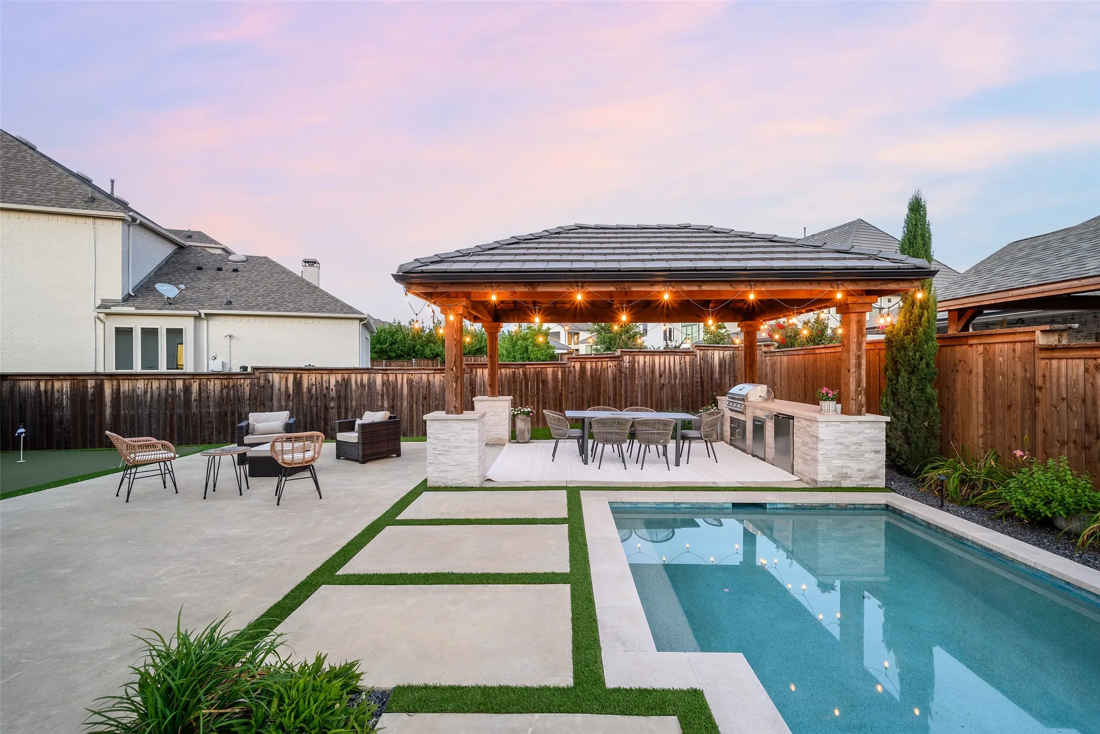 Single Family Residence For Rent in Collin County , 2121 Normandy Circle, Prosper, Texas 75078, 5 Bedroom, 5 Bathroom, 3 Garage spaces, 4,442 Sqft, built in 2020, mls#21324868, Real Estate Agent in Prosper, Homes For Rent in Collin county, Homes For Rent in Prosper, Realtor in Prosper Texas, Real Estate Brokerage Independent Realty Texas, Luminita Cordes Realtor