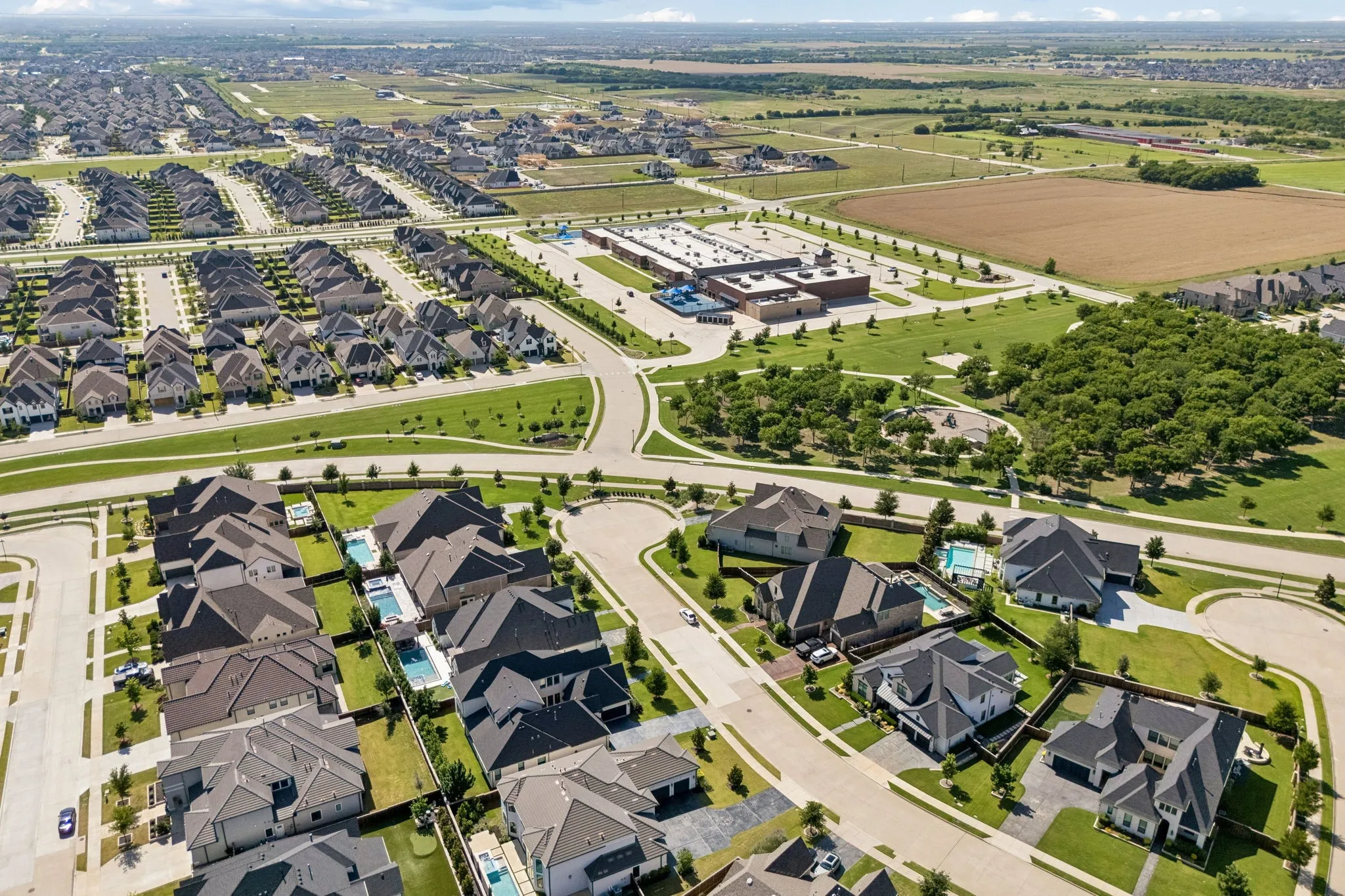 Single Family Residence For Rent in Collin County , 2121 Normandy Circle, Prosper, Texas 75078, 5 Bedroom, 5 Bathroom, 3 Garage spaces, 4,442 Sqft, built in 2020, mls#21324868, Real Estate Agent in Prosper, Homes For Rent in Collin county, Homes For Rent in Prosper, Realtor in Prosper Texas, Real Estate Brokerage Independent Realty Texas, Luminita Cordes Realtor