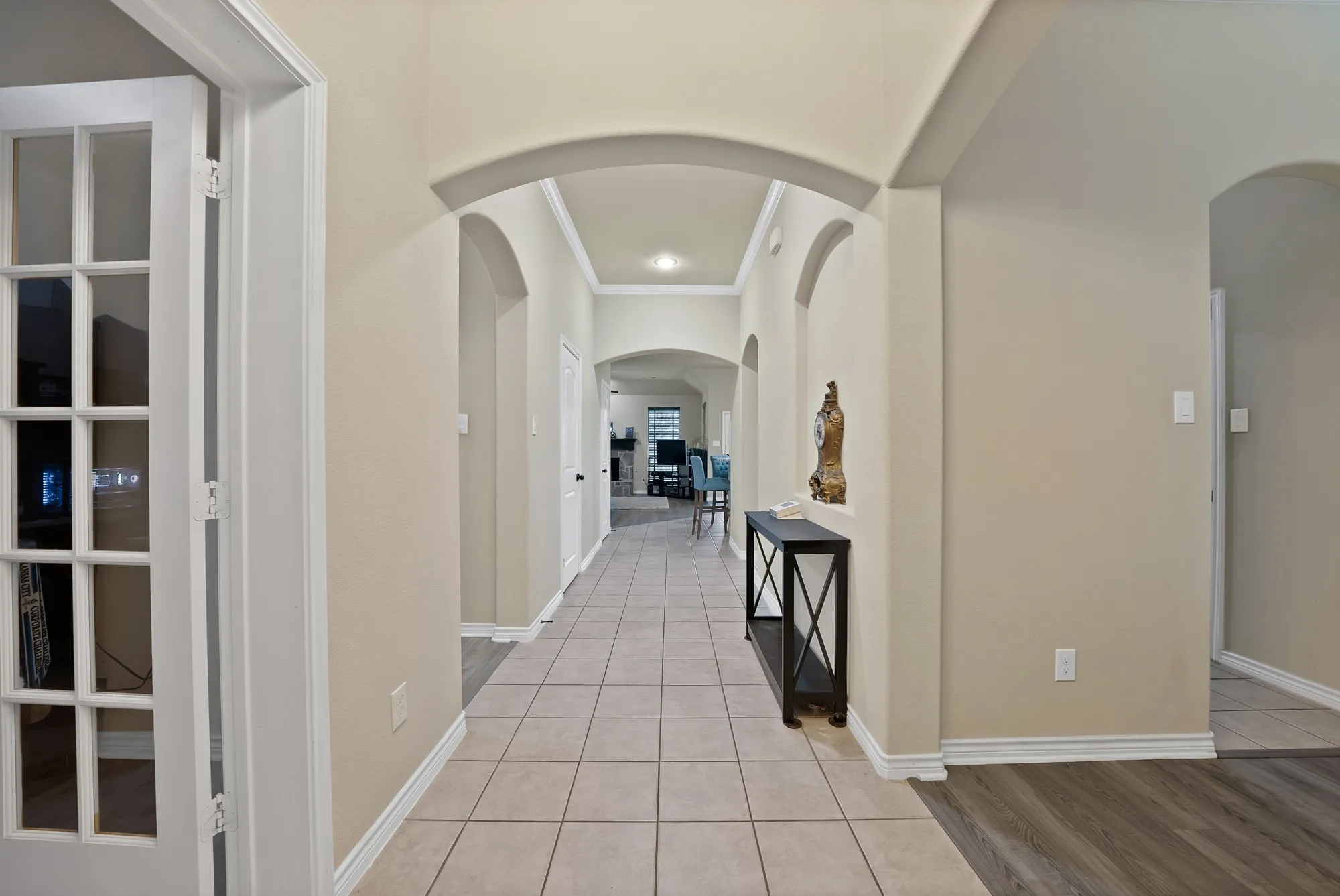 entry with office to the left and dining room to the right