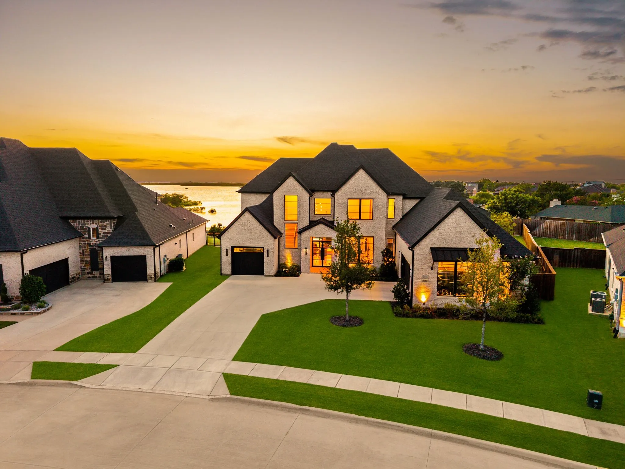Single Family Residence For Sale in Denton County , 8144 Castlebridge, The Colony, Texas 75056, 4 Bedroom, 6 Bathroom, 3 Garage spaces, 5,482 Sqft, built in 2024, mls#21318538, Real Estate Agent in The Colony, Homes For Sale in Denton county, Homes For Sale in The Colony, Realtor in The Colony Texas, Real Estate Brokerage Independent Realty Texas, Luminita Cordes Realtor