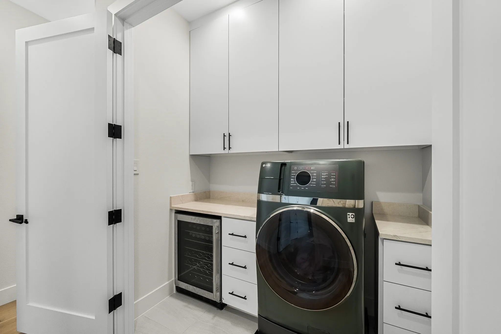 Single Family Residence For Sale in Denton County , 8144 Castlebridge, The Colony, Texas 75056, 4 Bedroom, 6 Bathroom, 3 Garage spaces, 5,482 Sqft, built in 2024, mls#21318538, Real Estate Agent in The Colony, Homes For Sale in Denton county, Homes For Sale in The Colony, Realtor in The Colony Texas, Real Estate Brokerage Independent Realty Texas, Luminita Cordes Realtor
