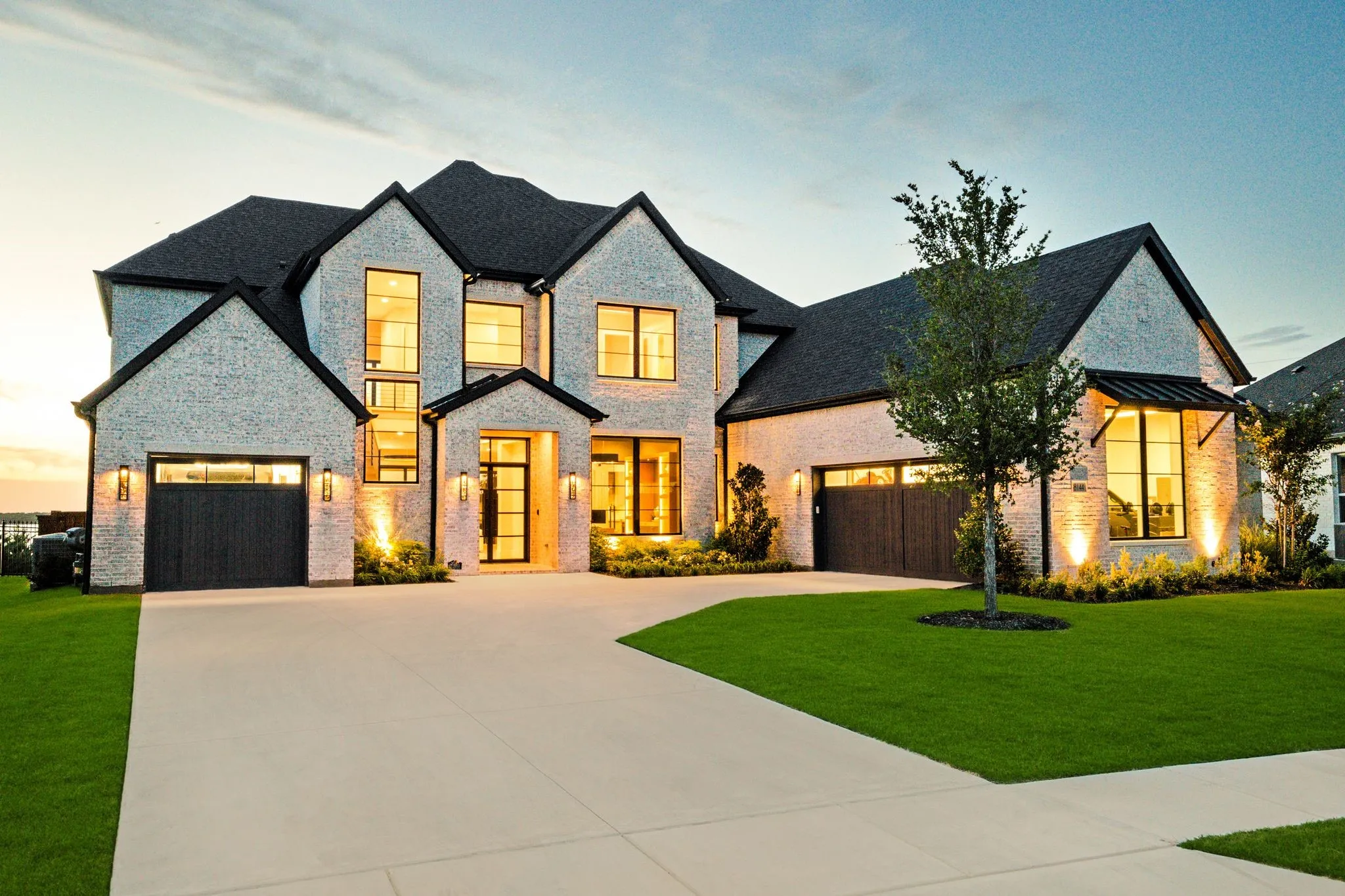 Single Family Residence For Sale in Denton County , 8144 Castlebridge, The Colony, Texas 75056, 4 Bedroom, 6 Bathroom, 3 Garage spaces, 5,482 Sqft, built in 2024, mls#21318538, Real Estate Agent in The Colony, Homes For Sale in Denton county, Homes For Sale in The Colony, Realtor in The Colony Texas, Real Estate Brokerage Independent Realty Texas, Luminita Cordes Realtor