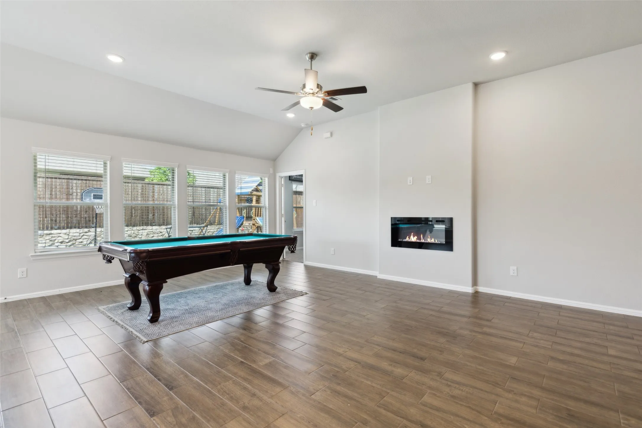 Single Family Residence For Sale in Denton County , 5933 Rostherne Drive, Celina, Texas 76227, 4 Bedroom, 3 Bathroom, 2 Garage spaces, 2,216 Sqft, built in 2023, Price $382,000, mls#21323926, Real Estate Agent in Celina, Homes For Sale in Denton county, Homes For Sale in Celina, Realtor in Celina Texas, Real Estate Brokerage Independent Realty Texas, Luminita Cordes Realtor
