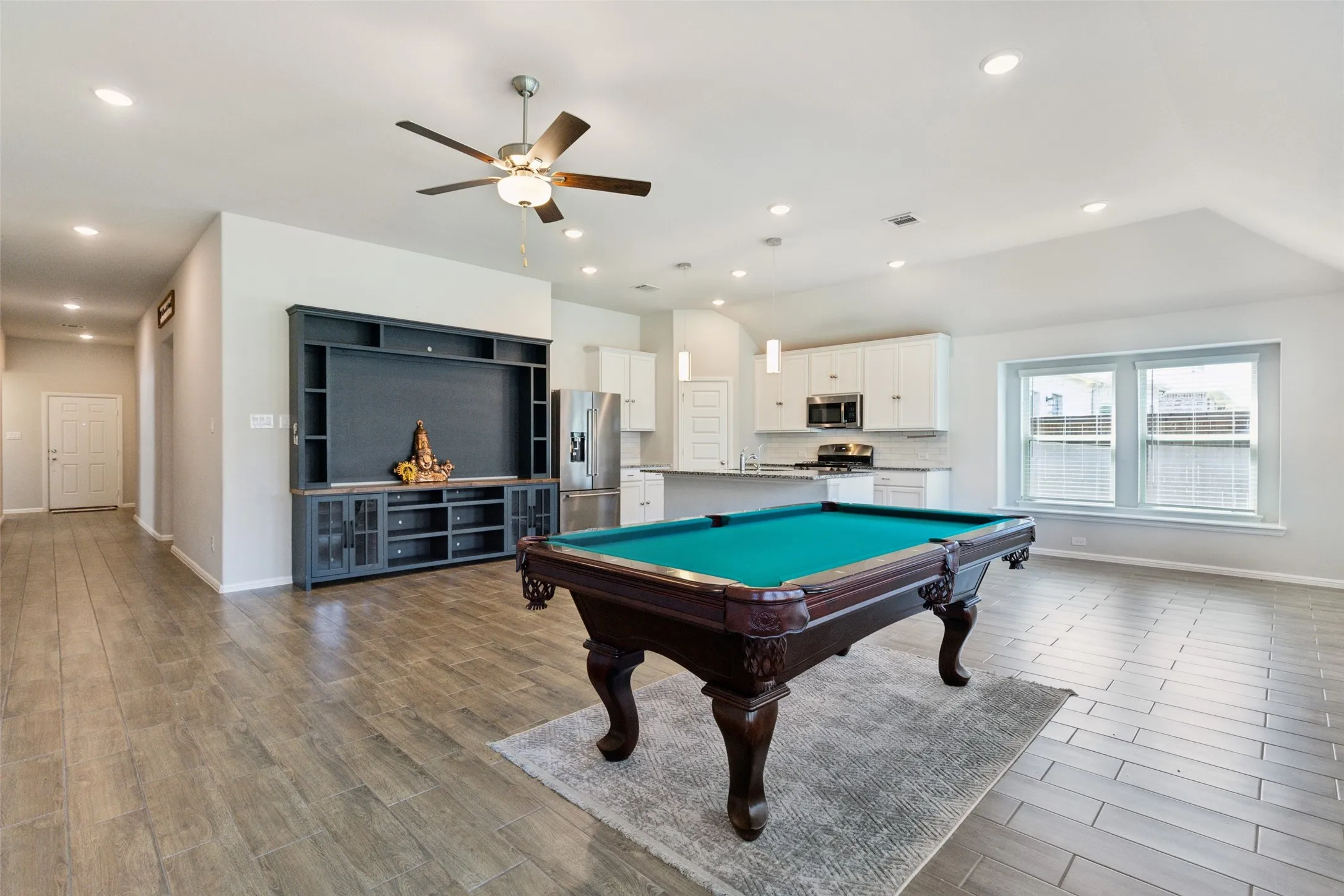 Single Family Residence For Sale in Denton County , 5933 Rostherne Drive, Celina, Texas 76227, 4 Bedroom, 3 Bathroom, 2 Garage spaces, 2,216 Sqft, built in 2023, Price $382,000, mls#21323926, Real Estate Agent in Celina, Homes For Sale in Denton county, Homes For Sale in Celina, Realtor in Celina Texas, Real Estate Brokerage Independent Realty Texas, Luminita Cordes Realtor
