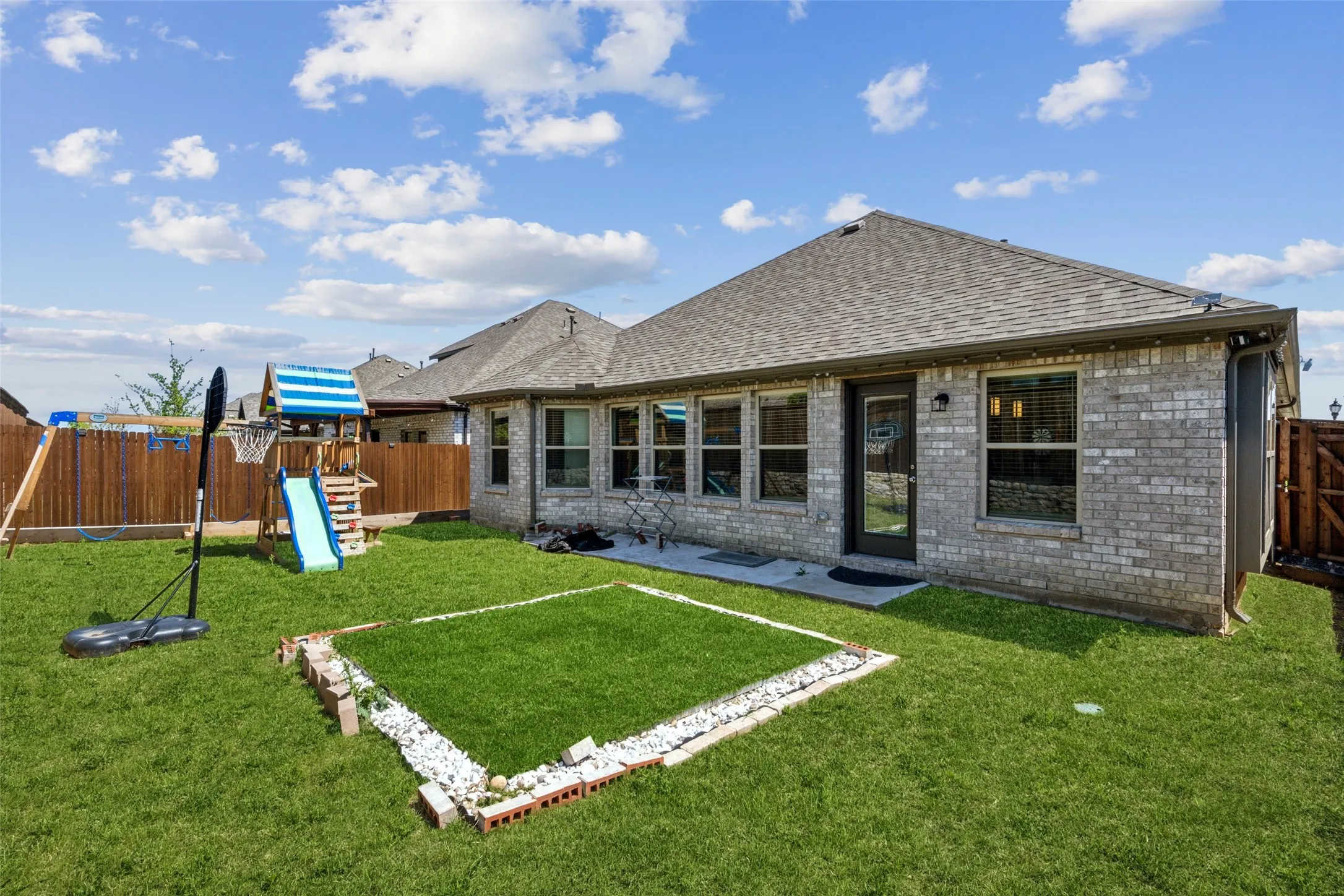 Single Family Residence For Sale in Denton County , 5933 Rostherne Drive, Celina, Texas 76227, 4 Bedroom, 3 Bathroom, 2 Garage spaces, 2,216 Sqft, built in 2023, Price $382,000, mls#21323926, Real Estate Agent in Celina, Homes For Sale in Denton county, Homes For Sale in Celina, Realtor in Celina Texas, Real Estate Brokerage Independent Realty Texas, Luminita Cordes Realtor